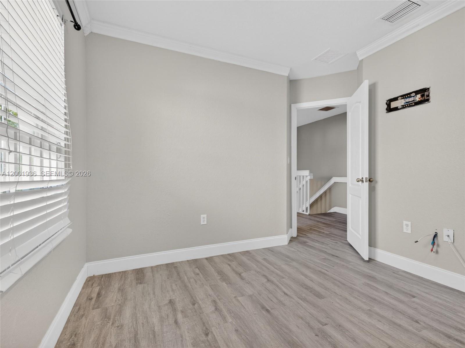 MELROSE POINT CONDO - Residential Lease