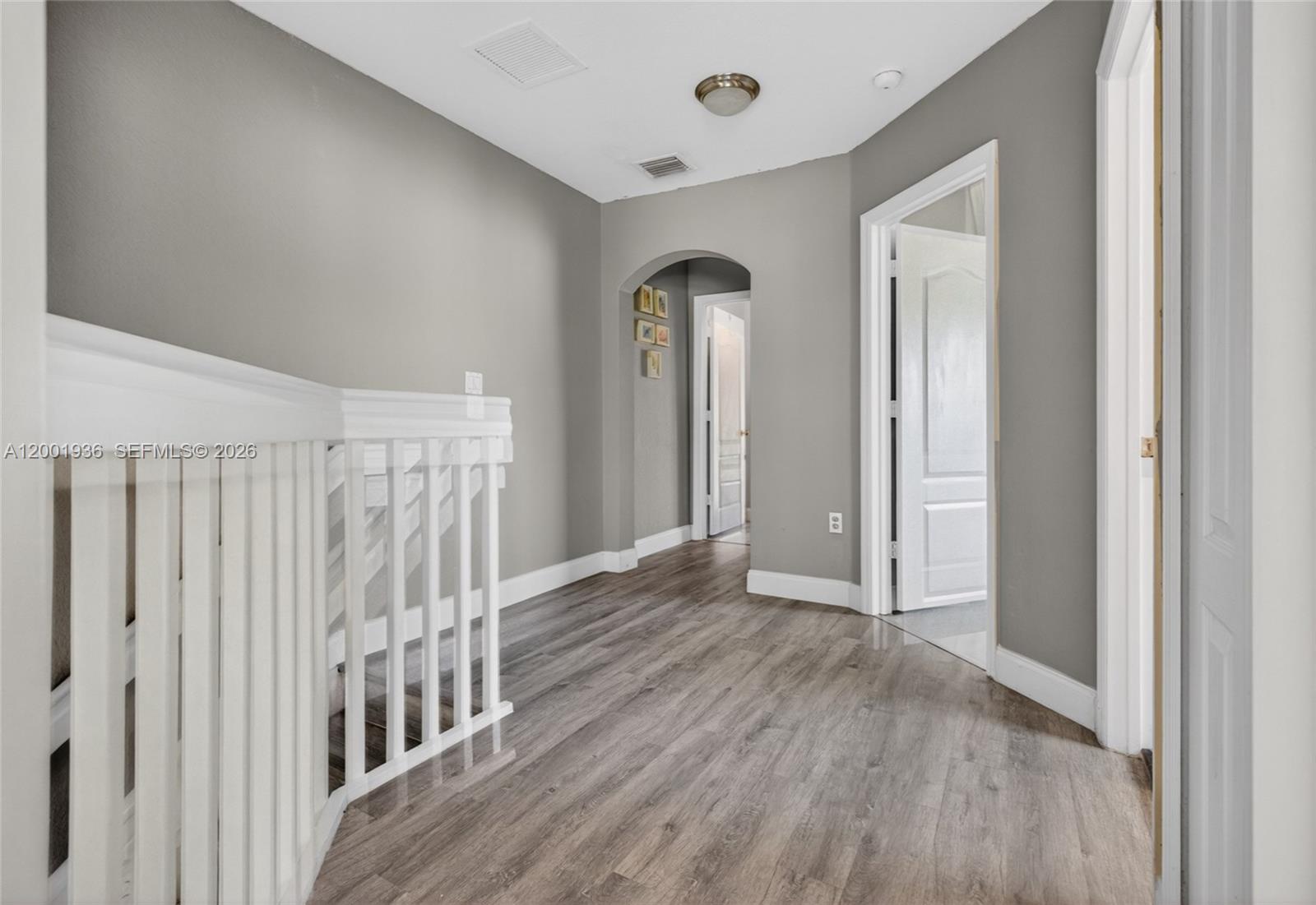 MELROSE POINT CONDO - Residential Lease