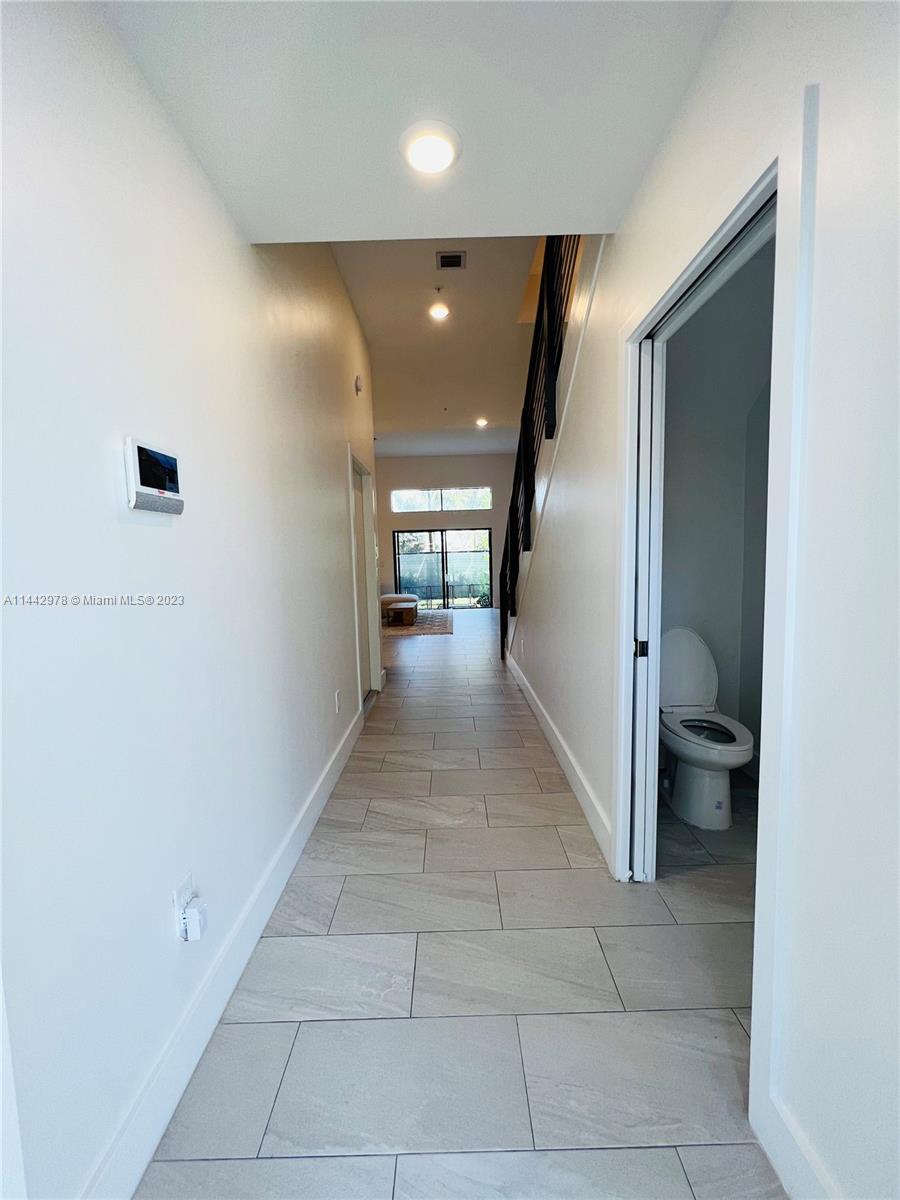 PLANTATION BUSINESS PARK - Residential