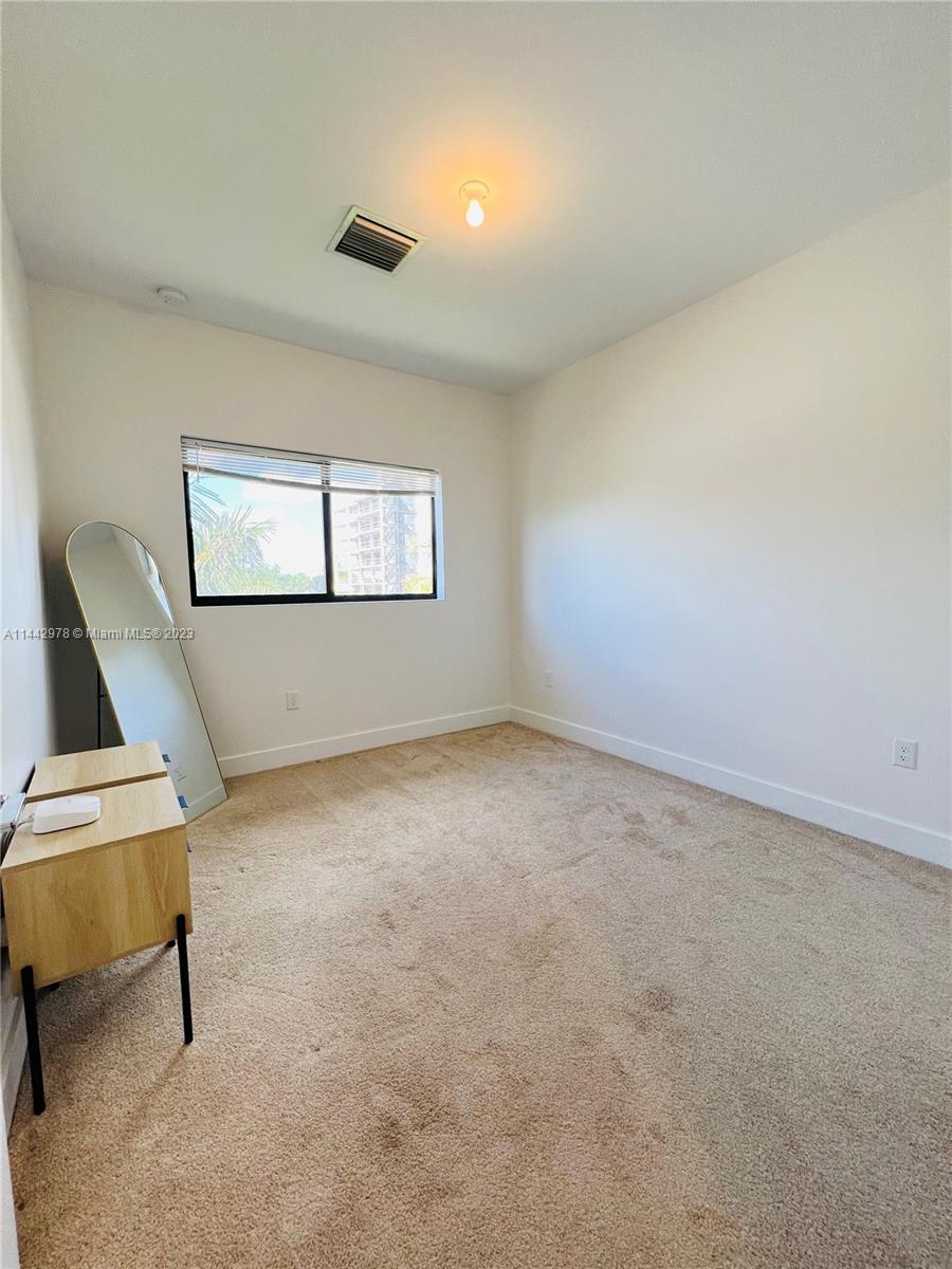 PLANTATION BUSINESS PARK - Residential