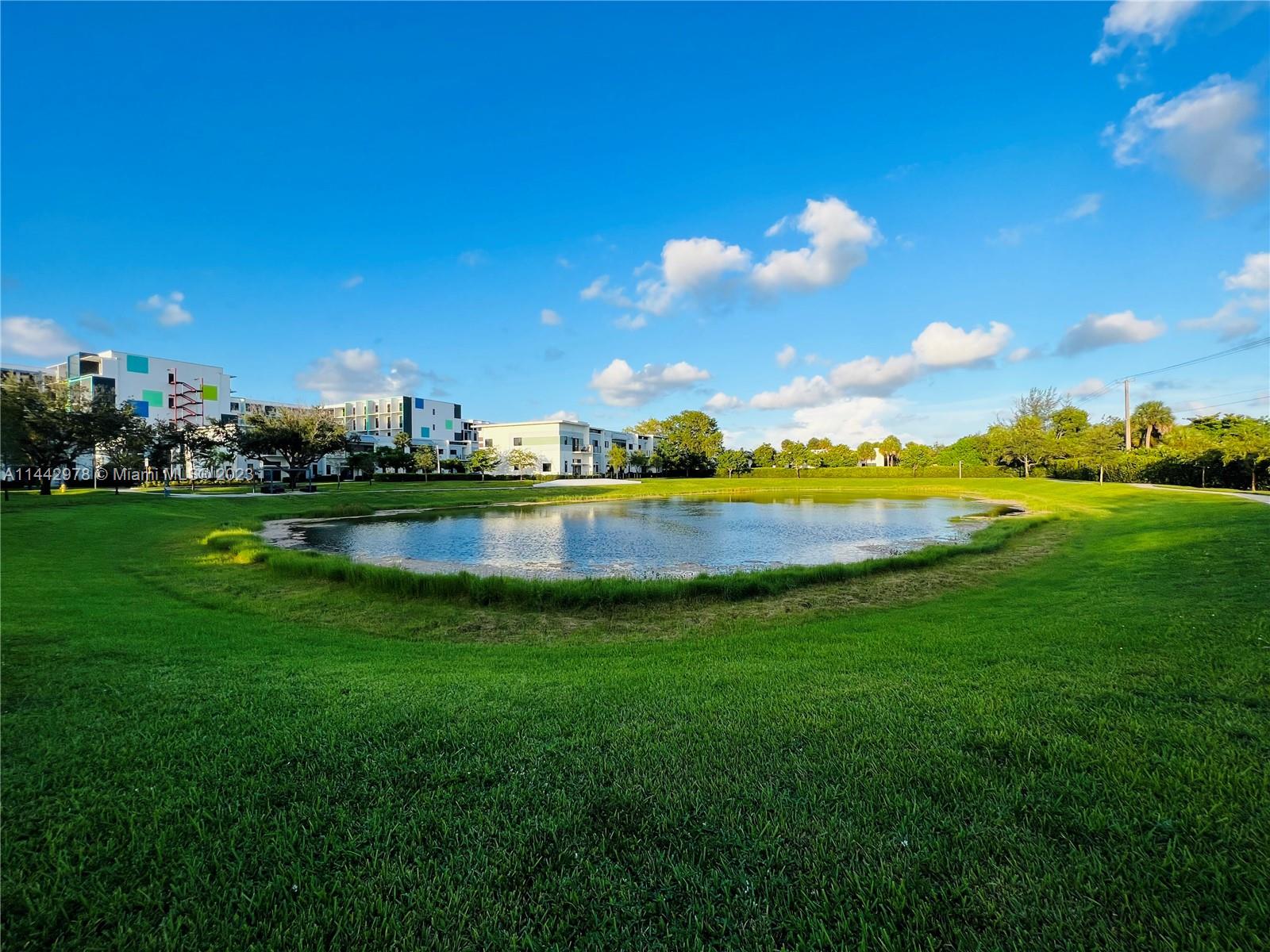 PLANTATION BUSINESS PARK - Residential