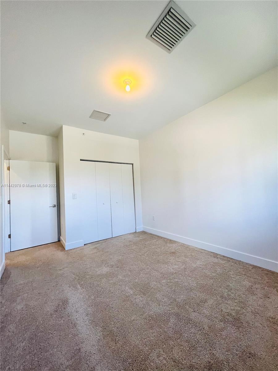 PLANTATION BUSINESS PARK - Residential