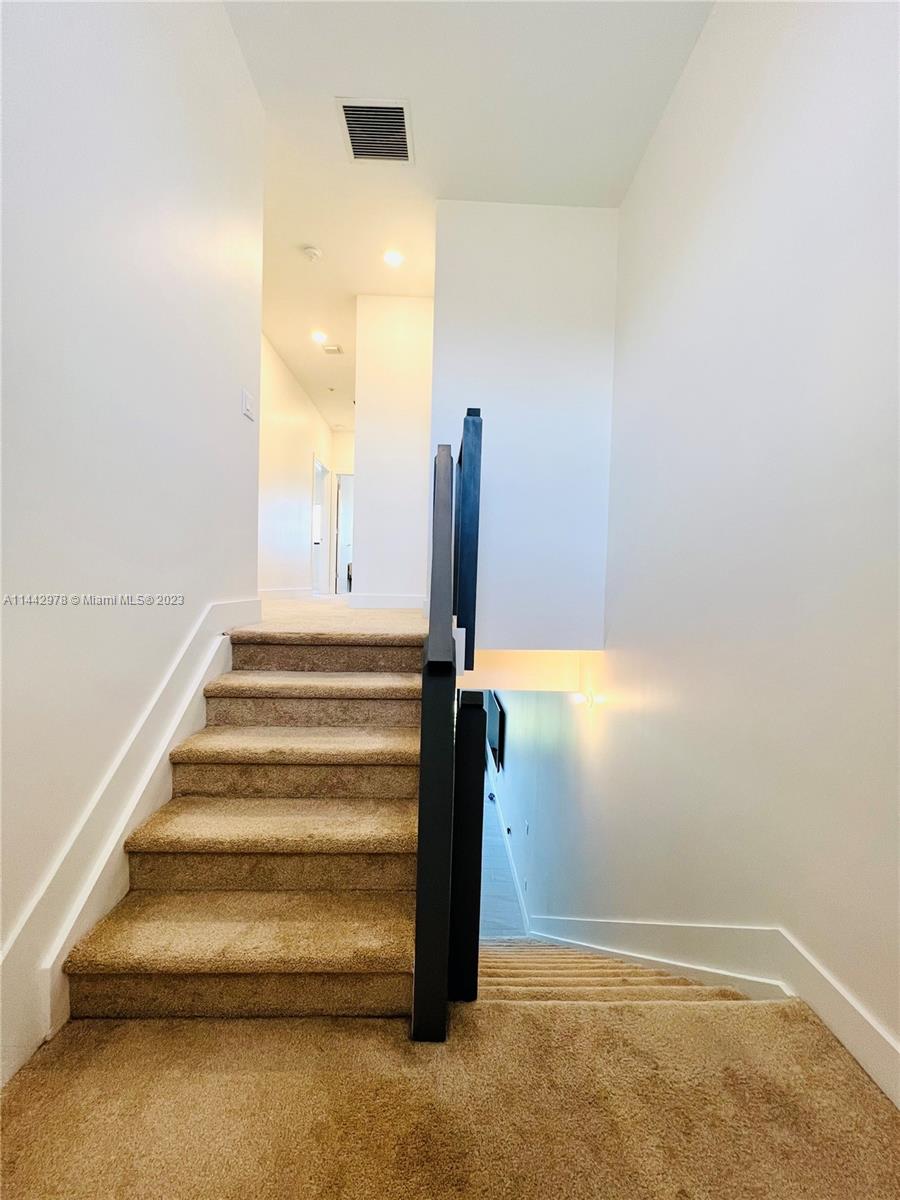 PLANTATION BUSINESS PARK - Residential