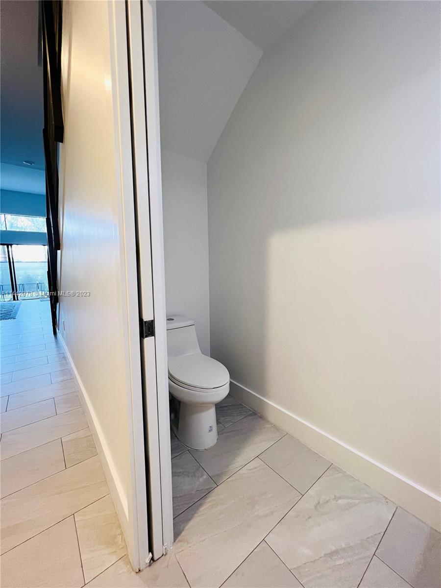 PLANTATION BUSINESS PARK - Residential