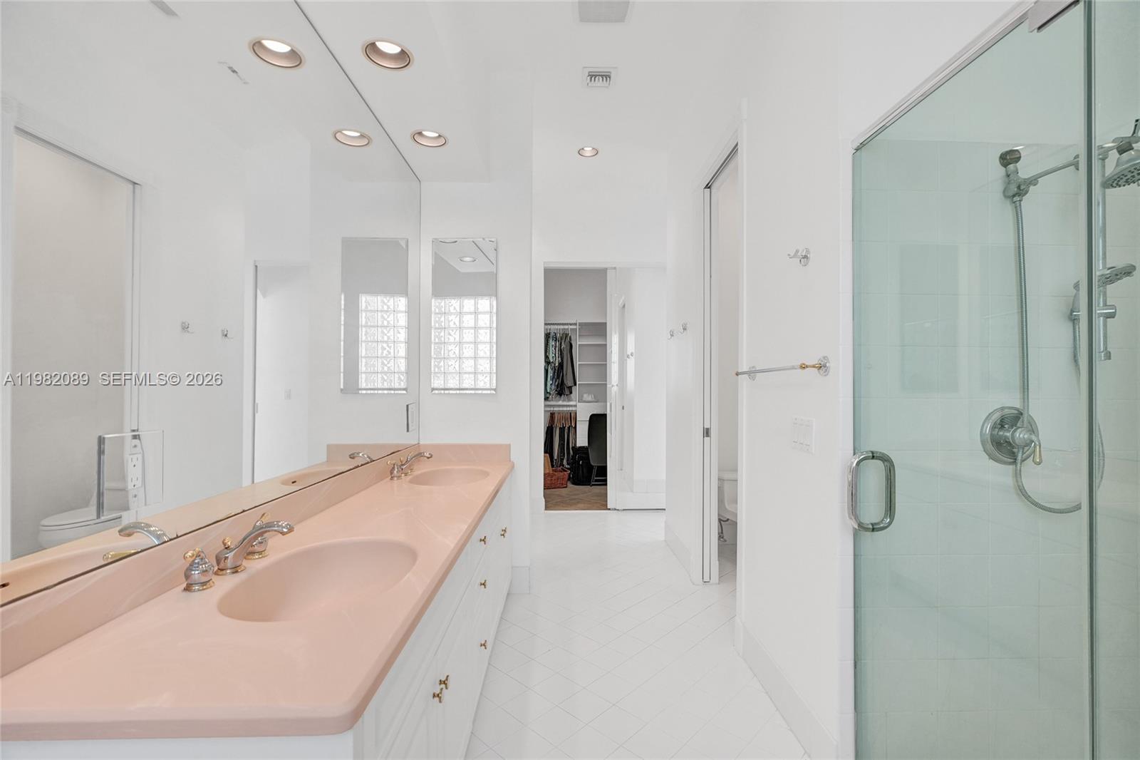 THREE ISLANDS 3RD SECTION - Residential