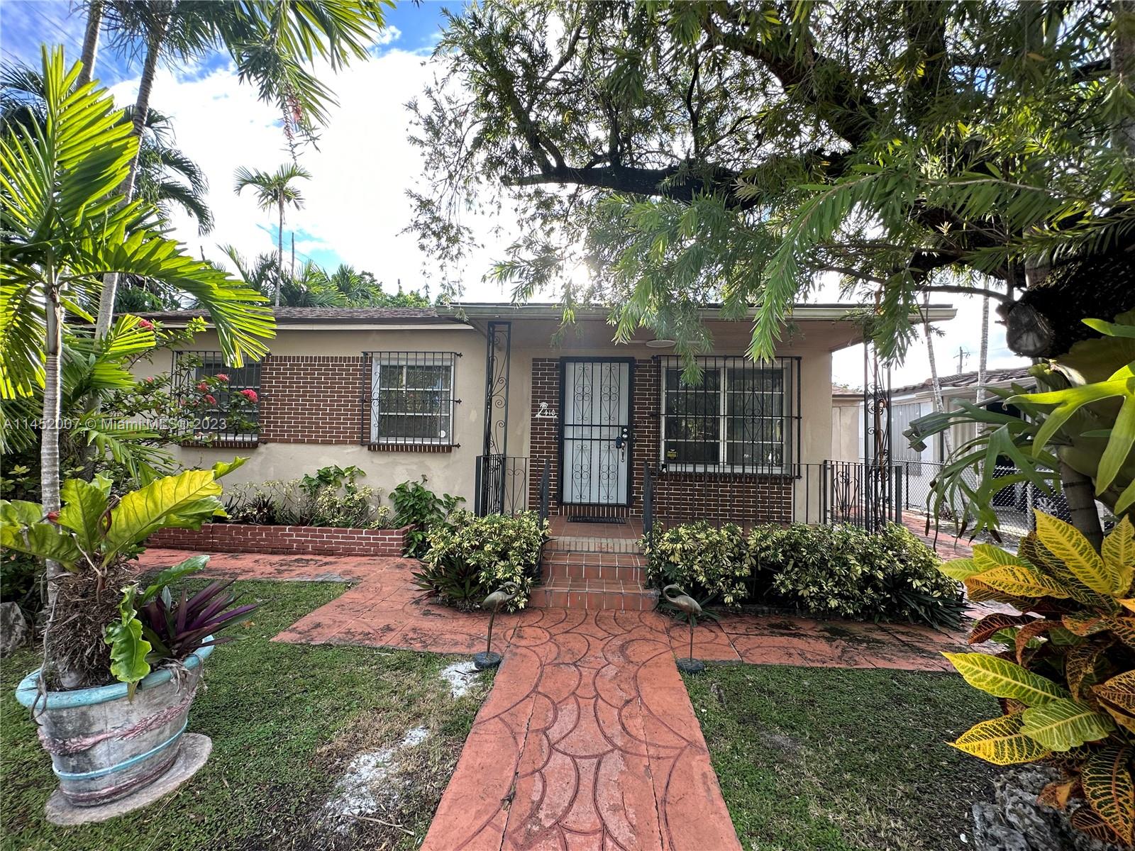 Quaint 4/2 single family home in the Auberndale neighborhood. Centrally located minutes from the major highways, minutes from Coral Gables, Miami International Airport, Magic City Casino, Versailles Restaurant, shopping centers and much more. The residence features a two year old roof, central A/C and tank-less water heater. Make this property your new home or add it to your portfolio. 360 Virtual Tour Available.