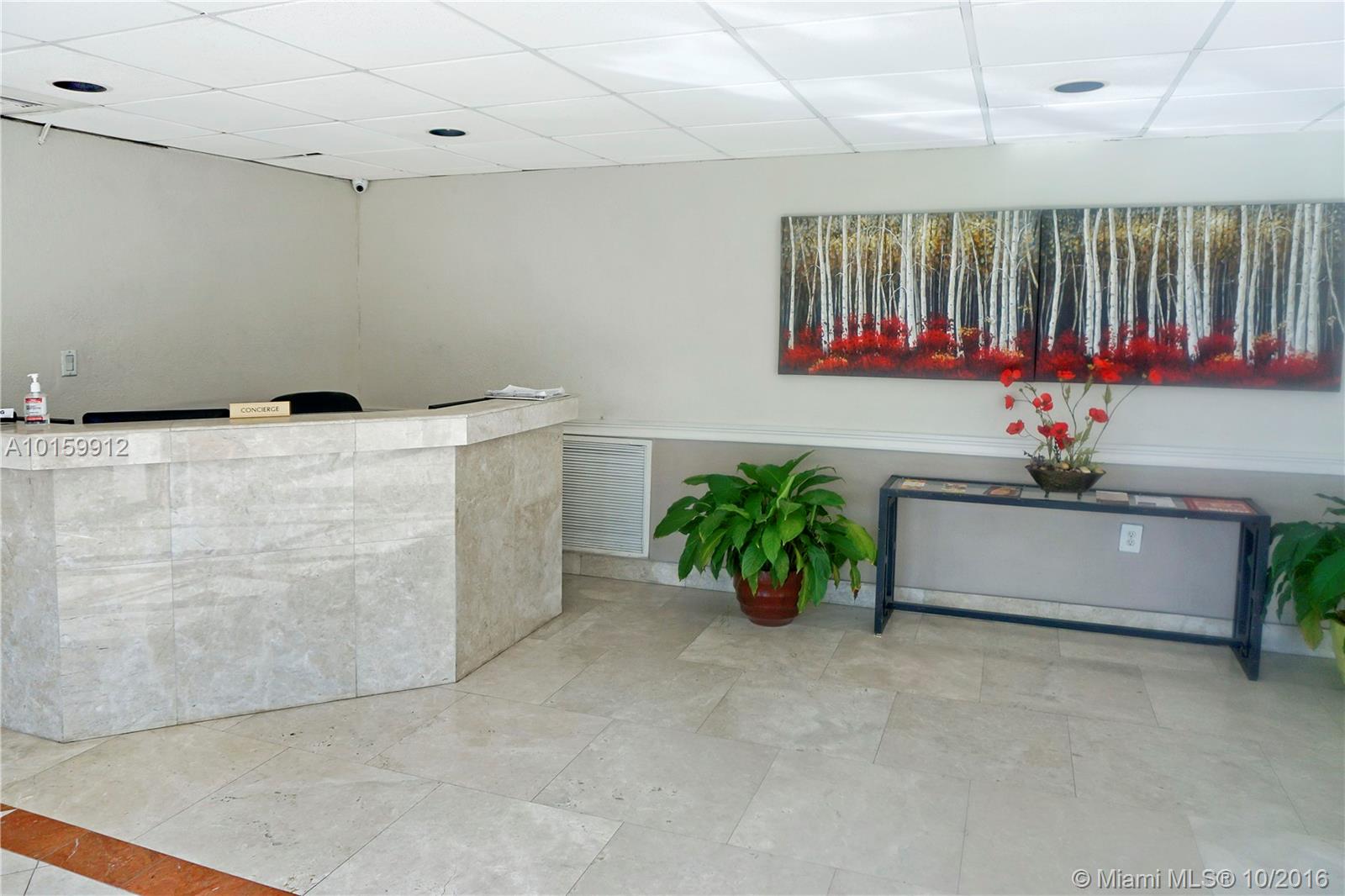 Bayshore Yacht Tennis - Residential Lease