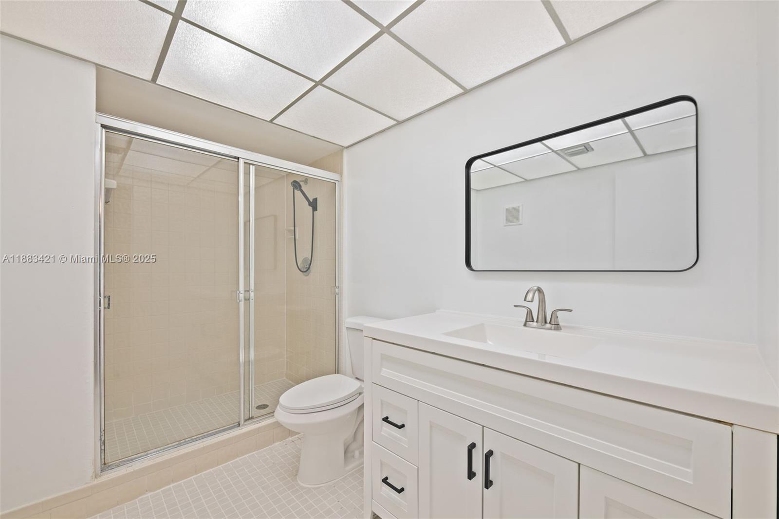 PEMBROKE LAKES SECTION SE - Residential