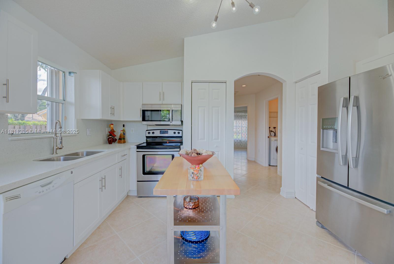 14133 SW 154th Pl .