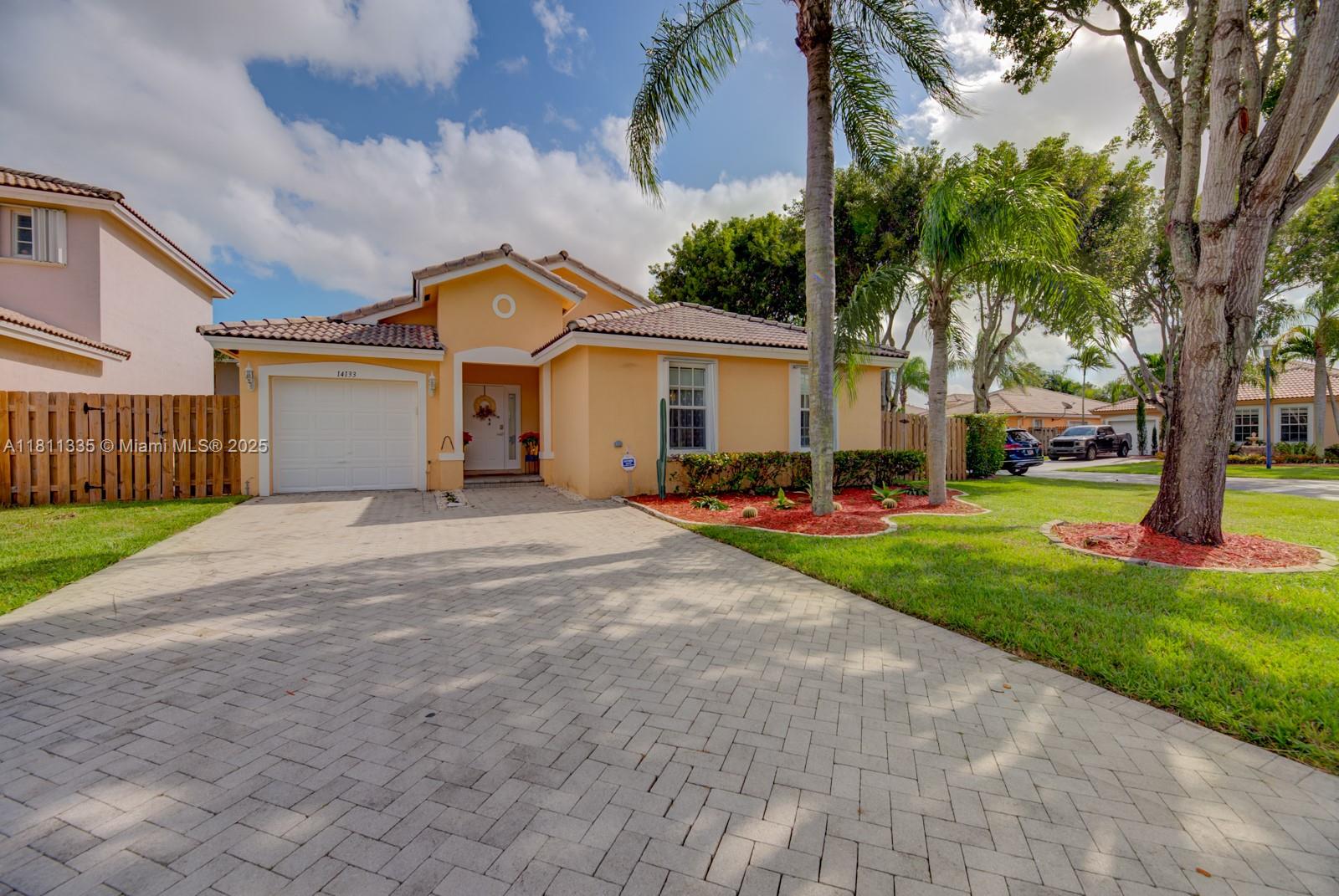 Rental Property at 14133 Sw 154th Pl  , Miami, Broward County, Florida - Bedrooms: 3 
Bathrooms: 2  - $3,350 MO.