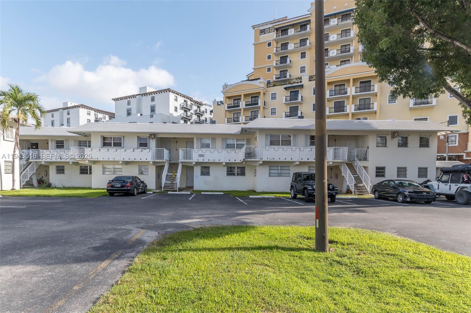 VILLAGE AT DADELAND CONDO - Residential Lease