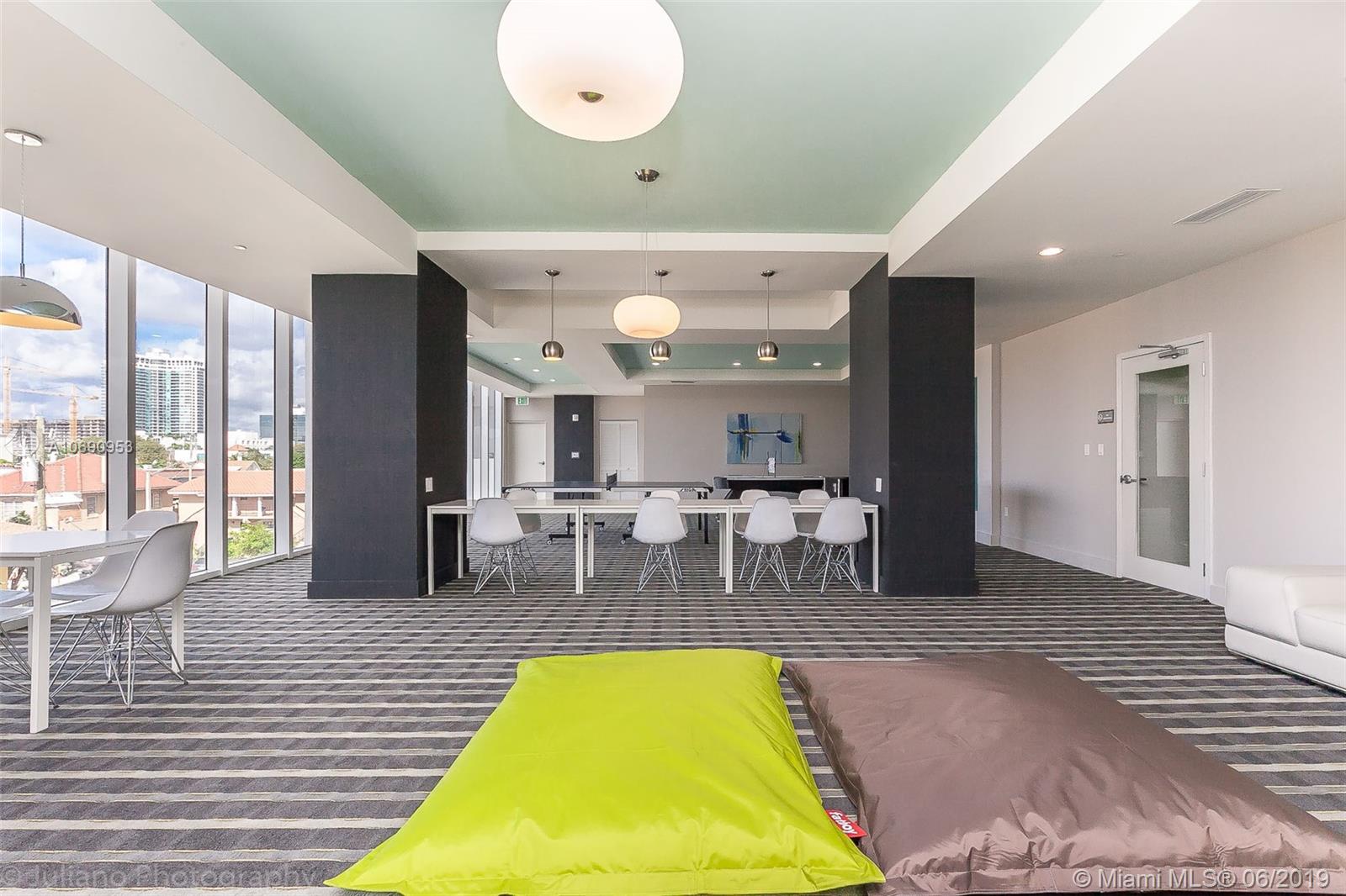 BAY HOUSE MIAMI CONDO - Residential