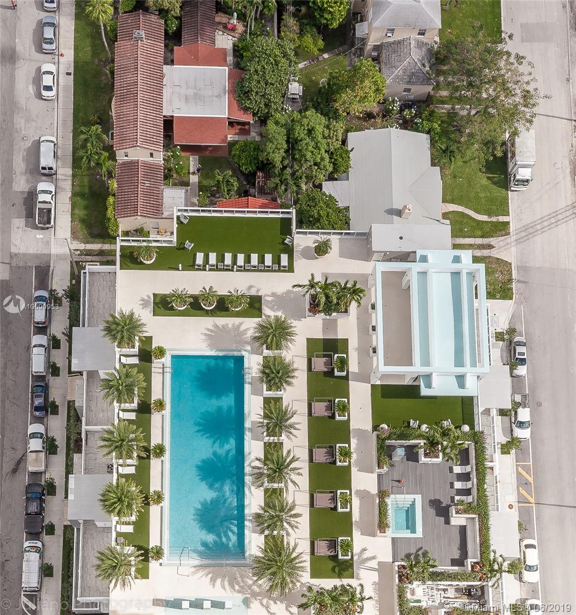 BAY HOUSE MIAMI CONDO - Residential