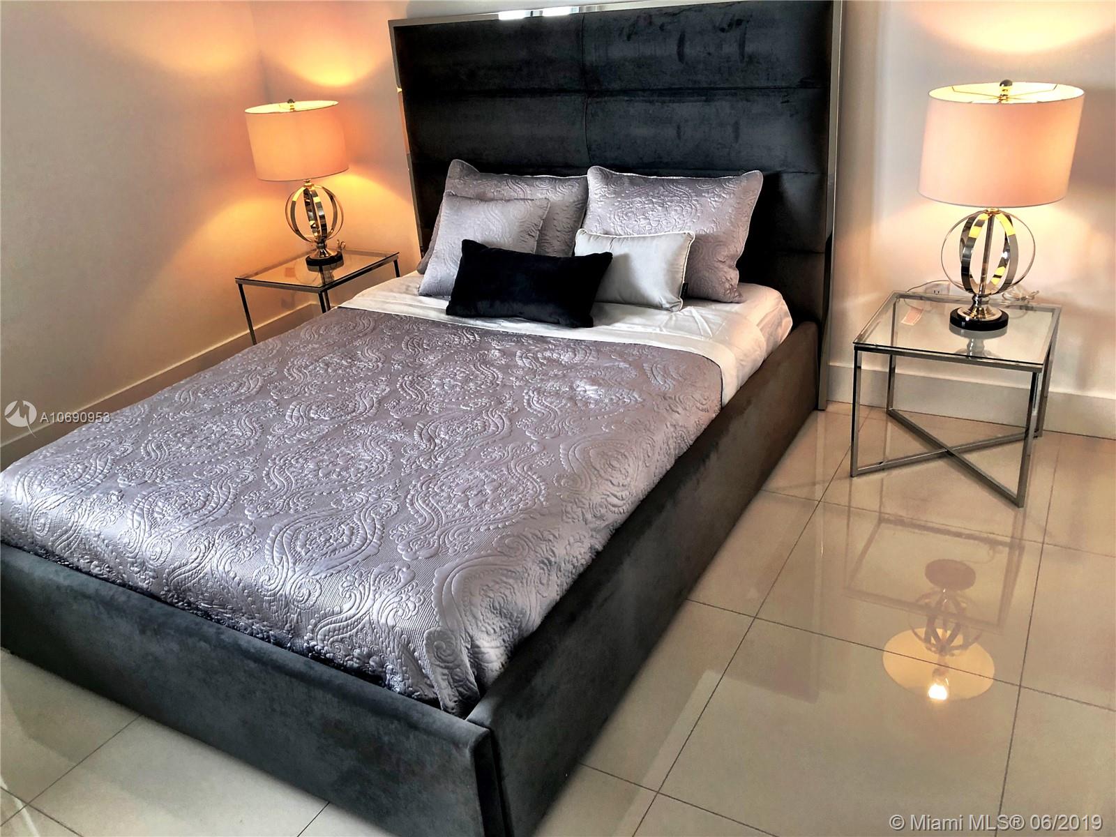 BAY HOUSE MIAMI CONDO - Residential