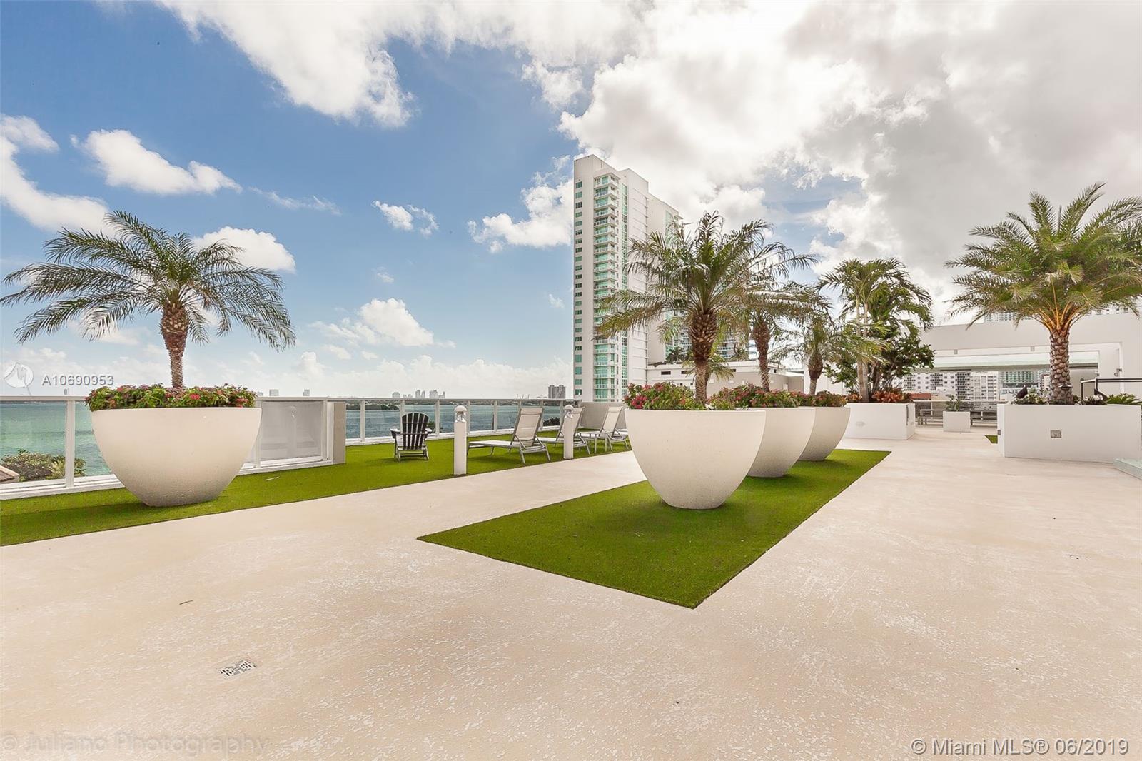 BAY HOUSE MIAMI CONDO - Residential
