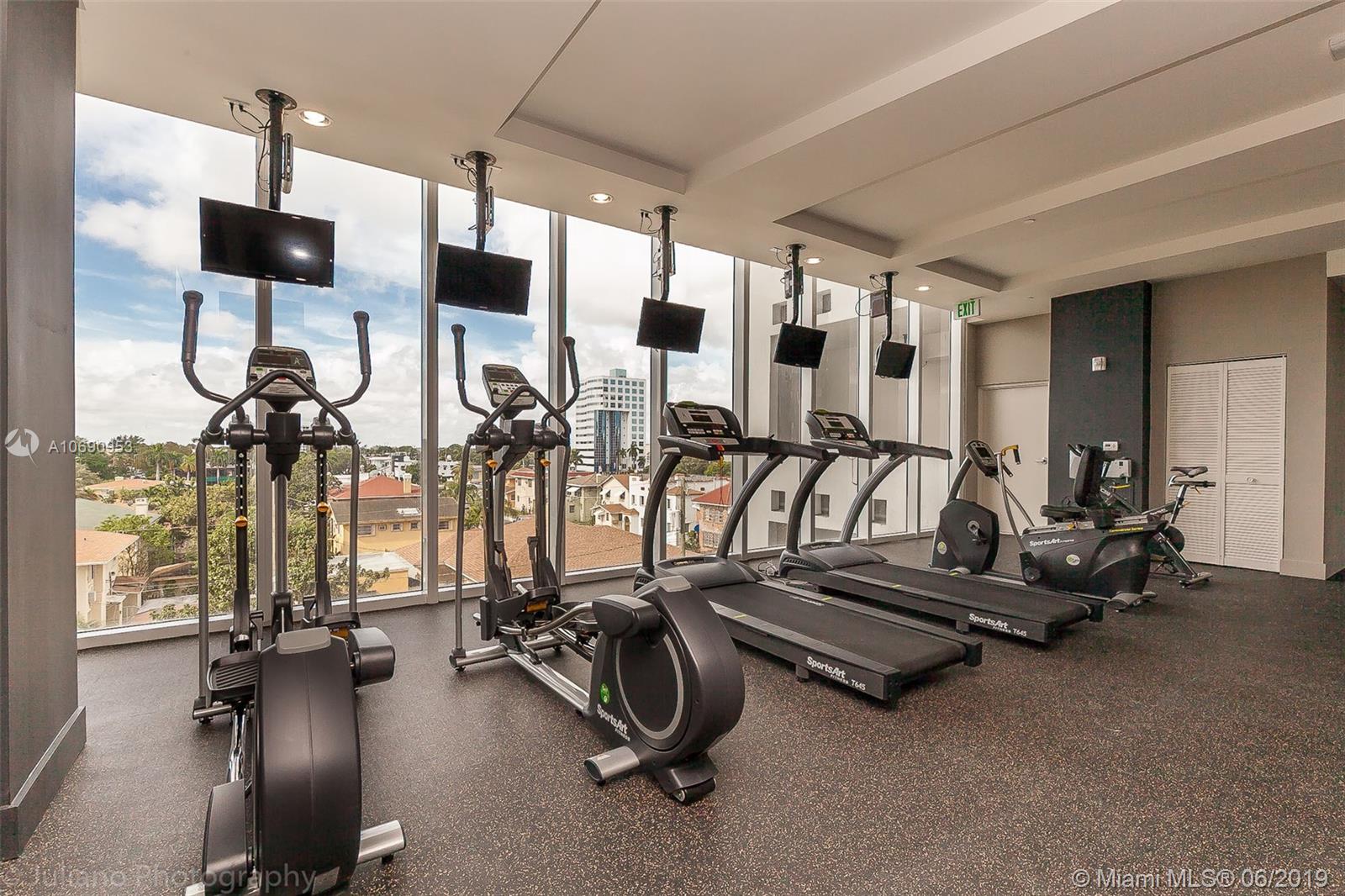 BAY HOUSE MIAMI CONDO - Residential