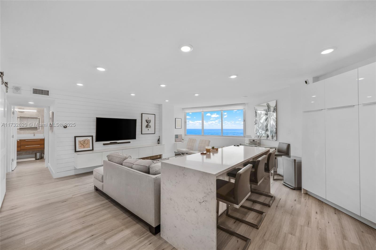 Property for Sale at 7135 Collins Ave 1202, Miami Beach, Miami-Dade County, Florida - Bedrooms: 1 
Bathrooms: 2  - $470,000