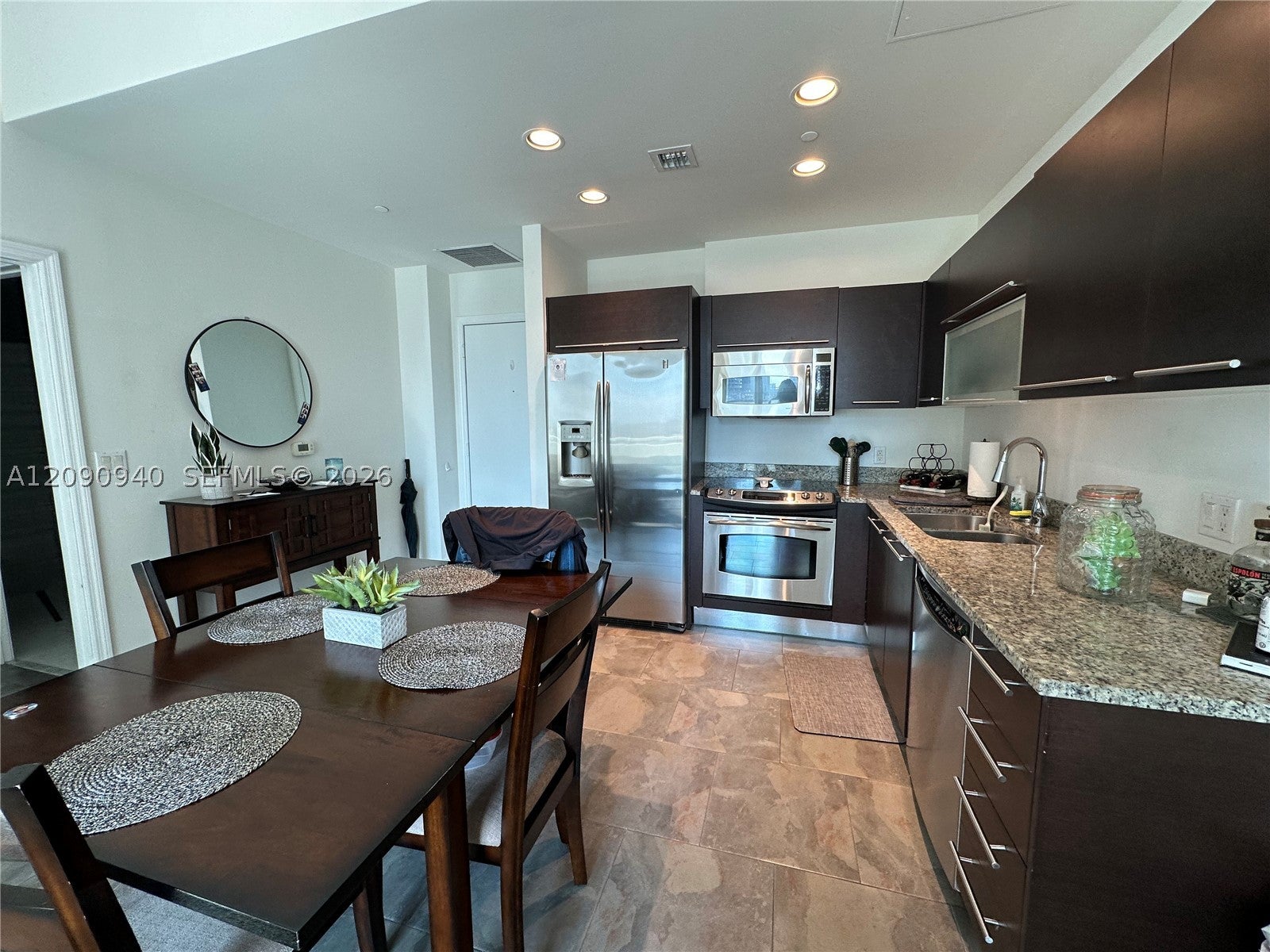 951 Brickell Ave 1009