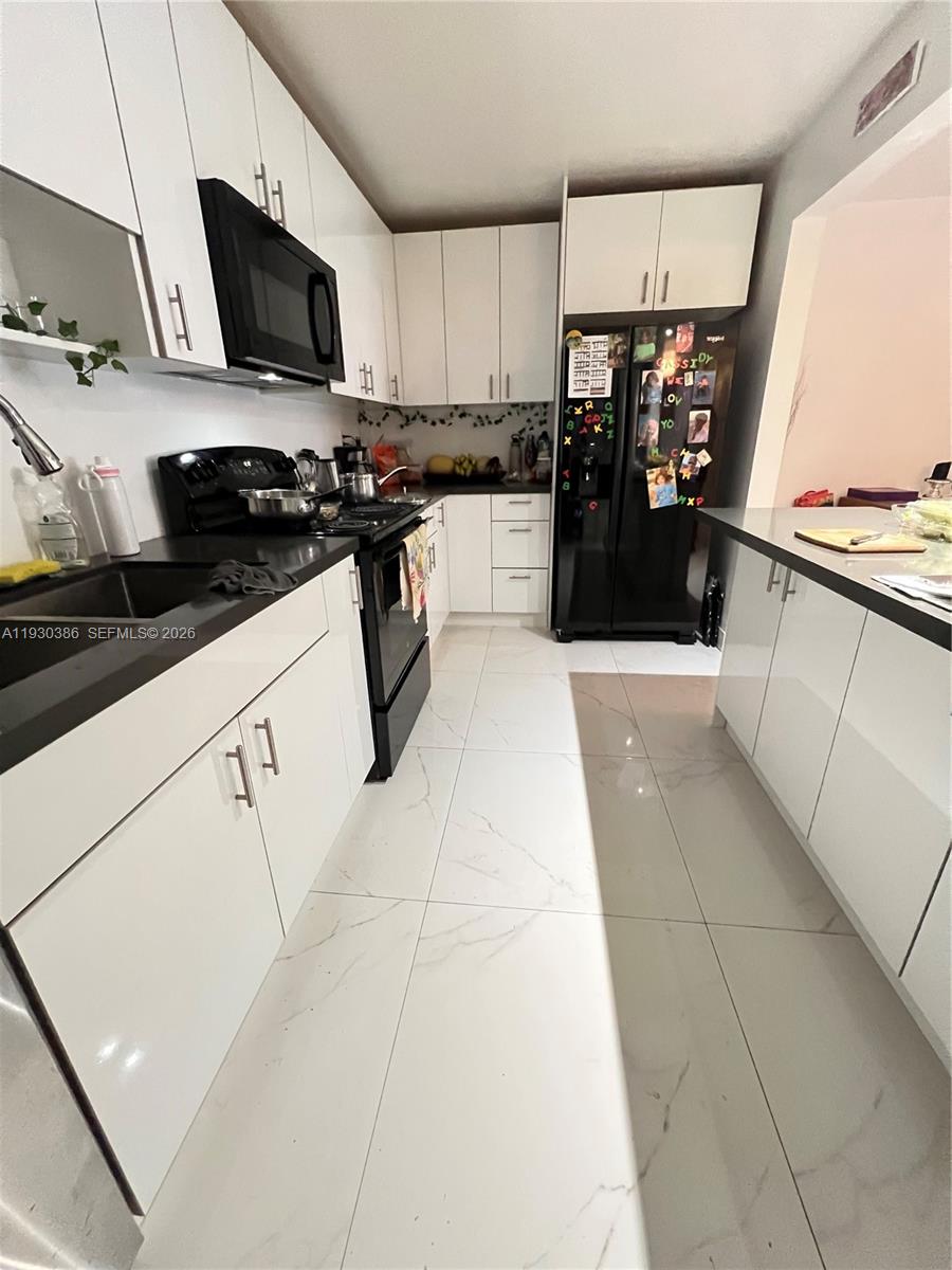 BAYVIEW PALMS CONDO - Residential