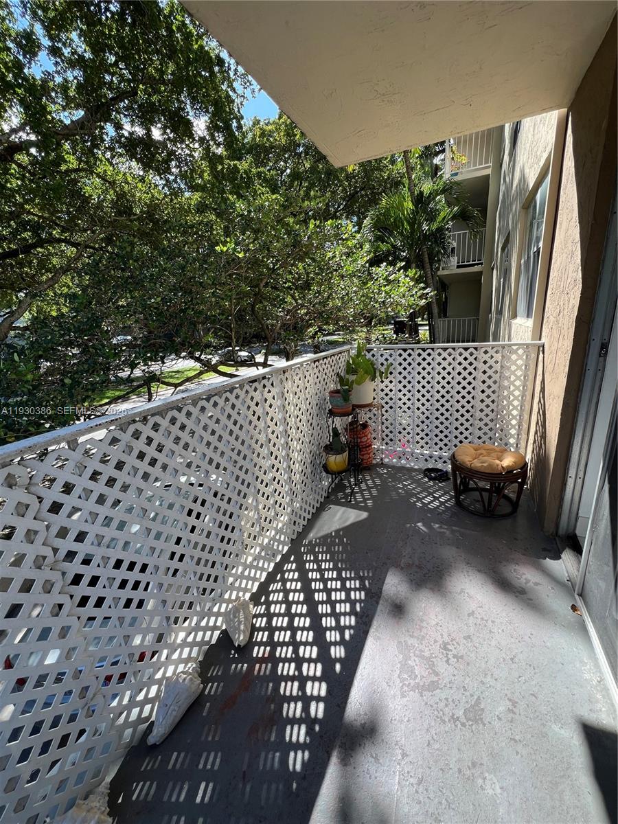 BAYVIEW PALMS CONDO - Residential