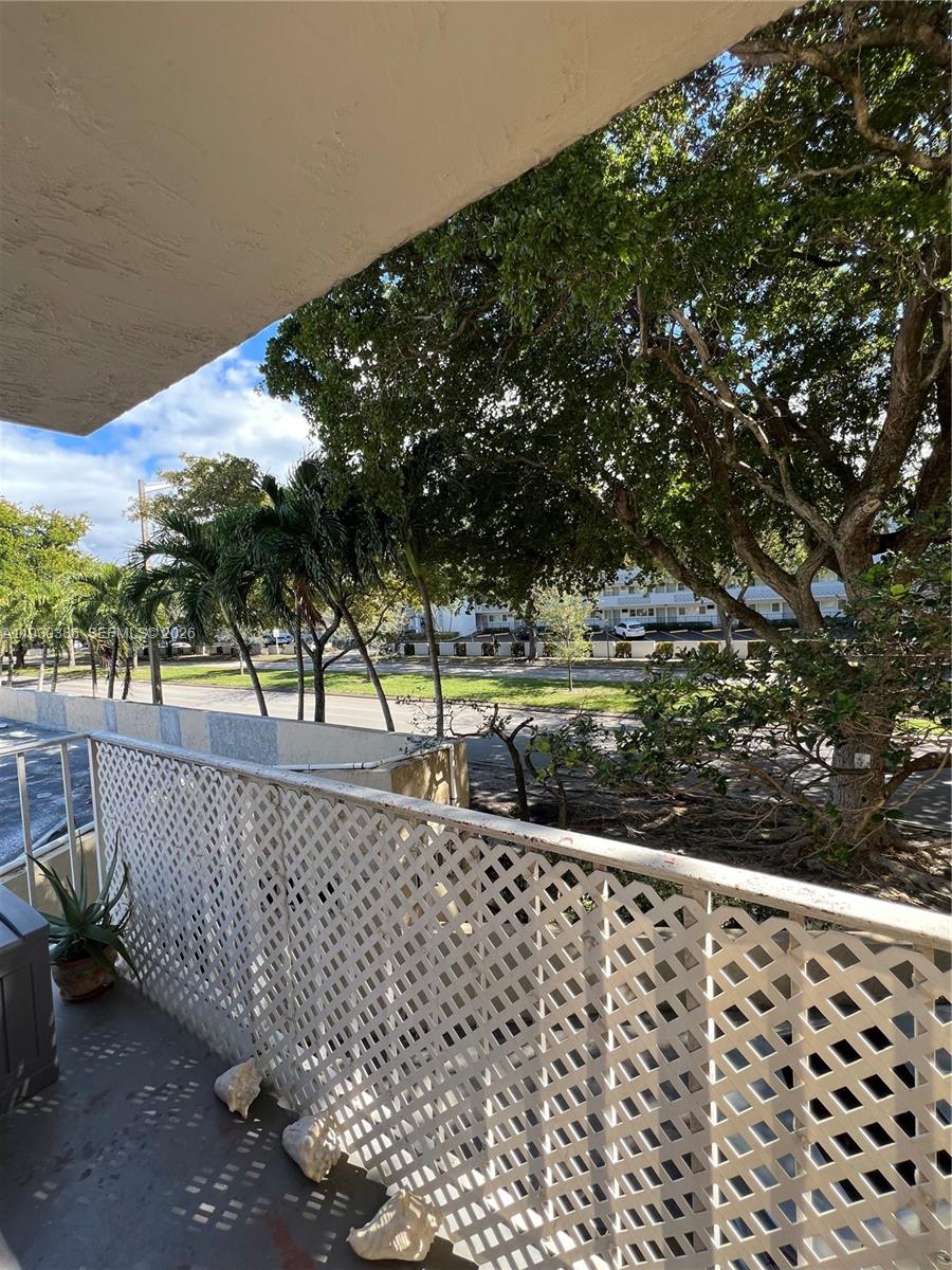 BAYVIEW PALMS CONDO - Residential