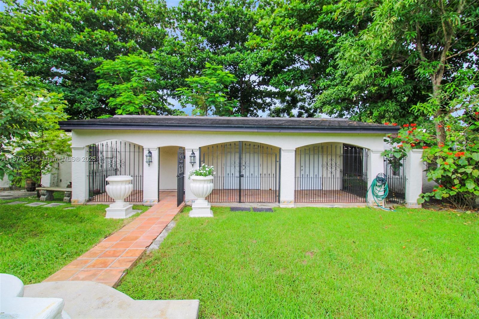 BIRD ROAD FARMSITES - Residential