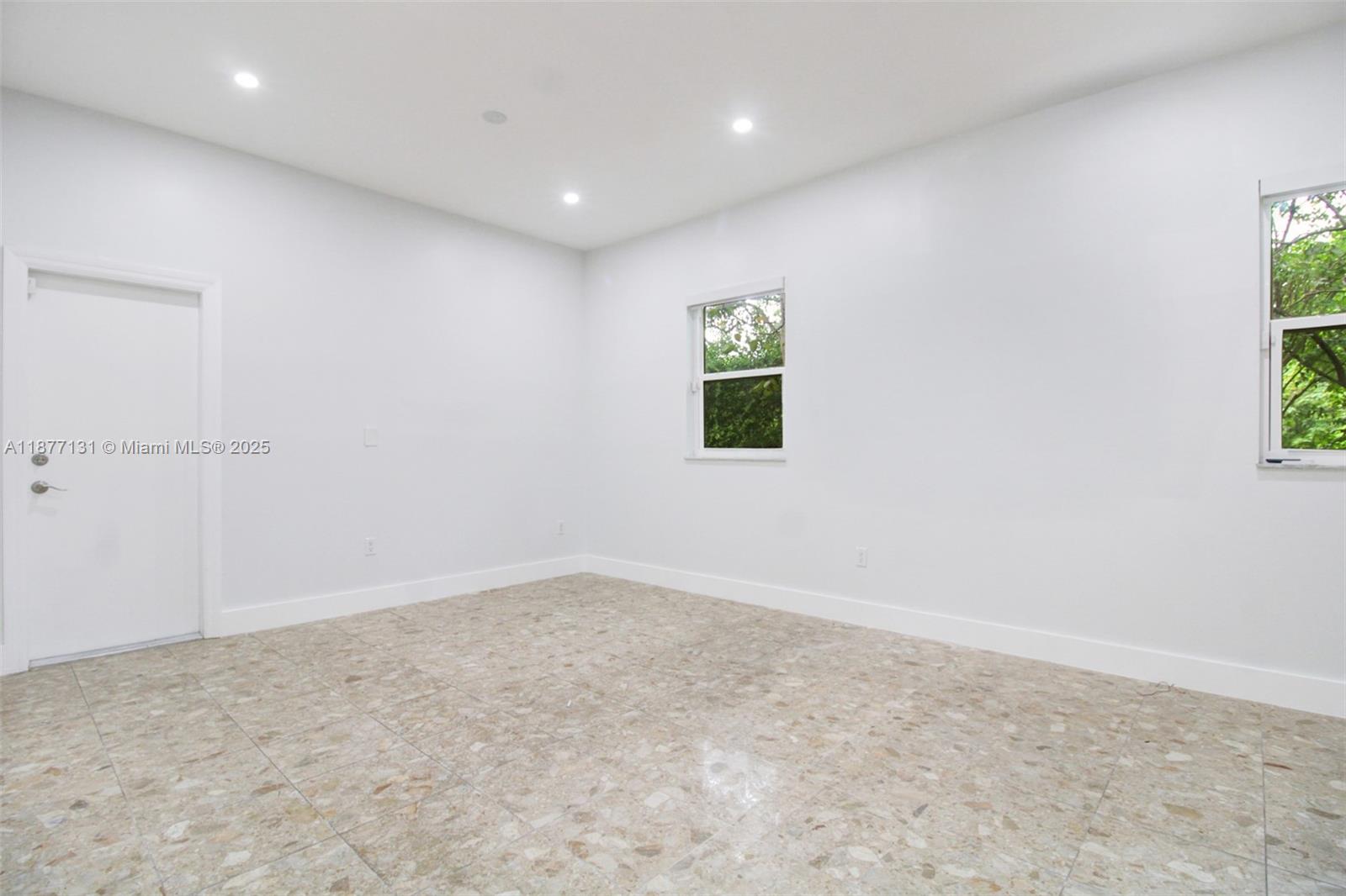 BIRD ROAD FARMSITES - Residential