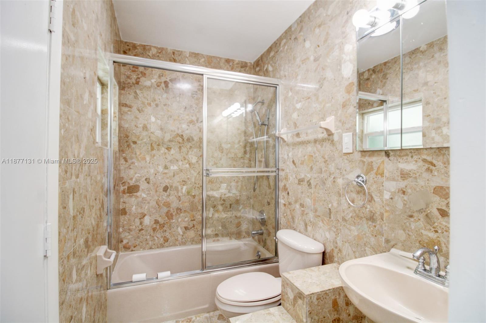 BIRD ROAD FARMSITES - Residential