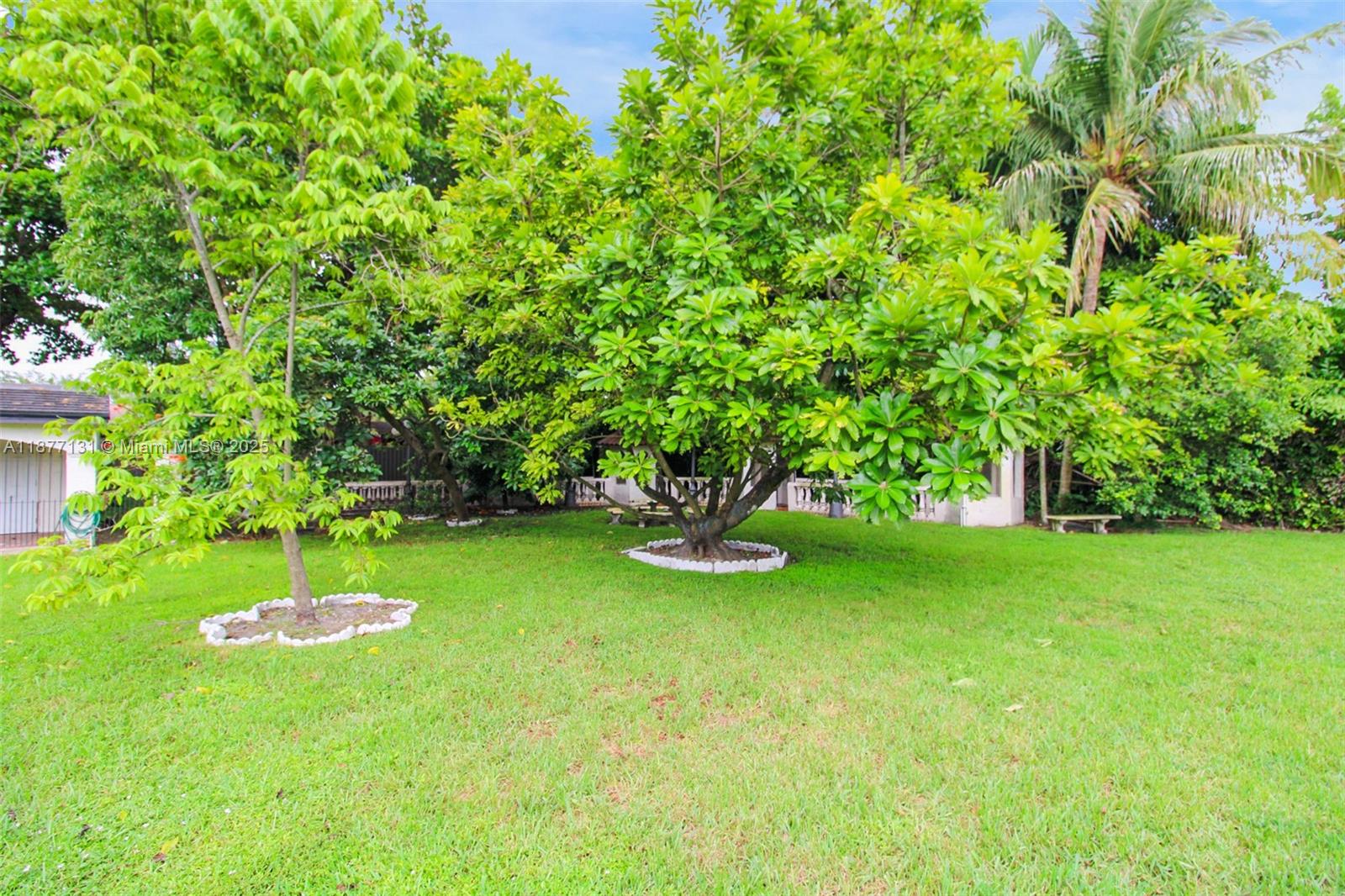 BIRD ROAD FARMSITES - Residential