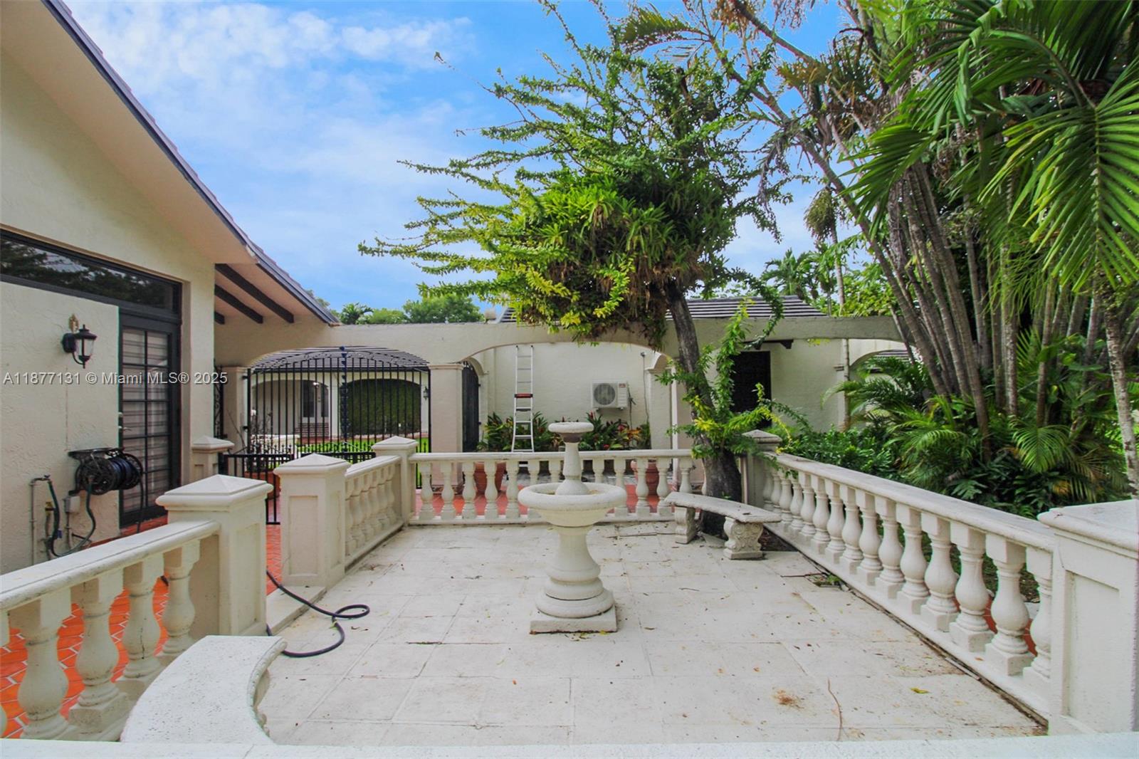 BIRD ROAD FARMSITES - Residential