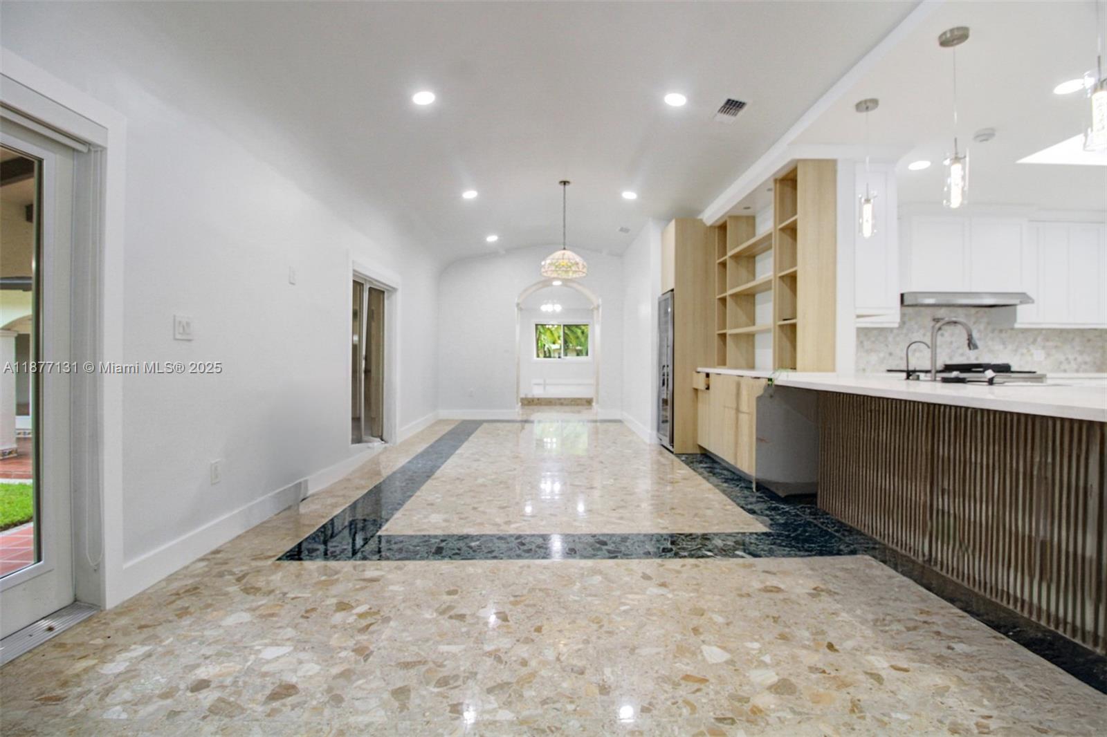 BIRD ROAD FARMSITES - Residential