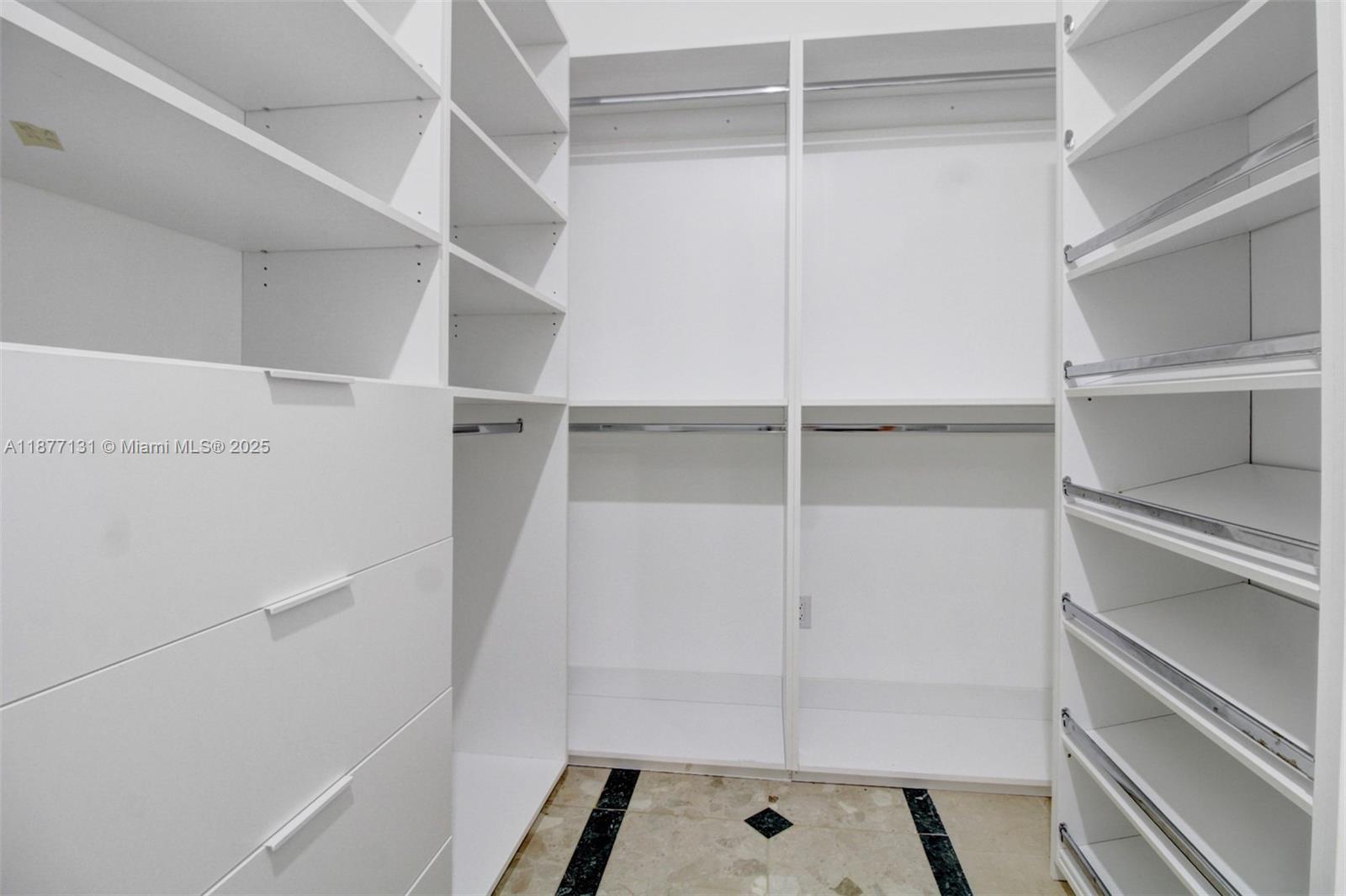 BIRD ROAD FARMSITES - Residential