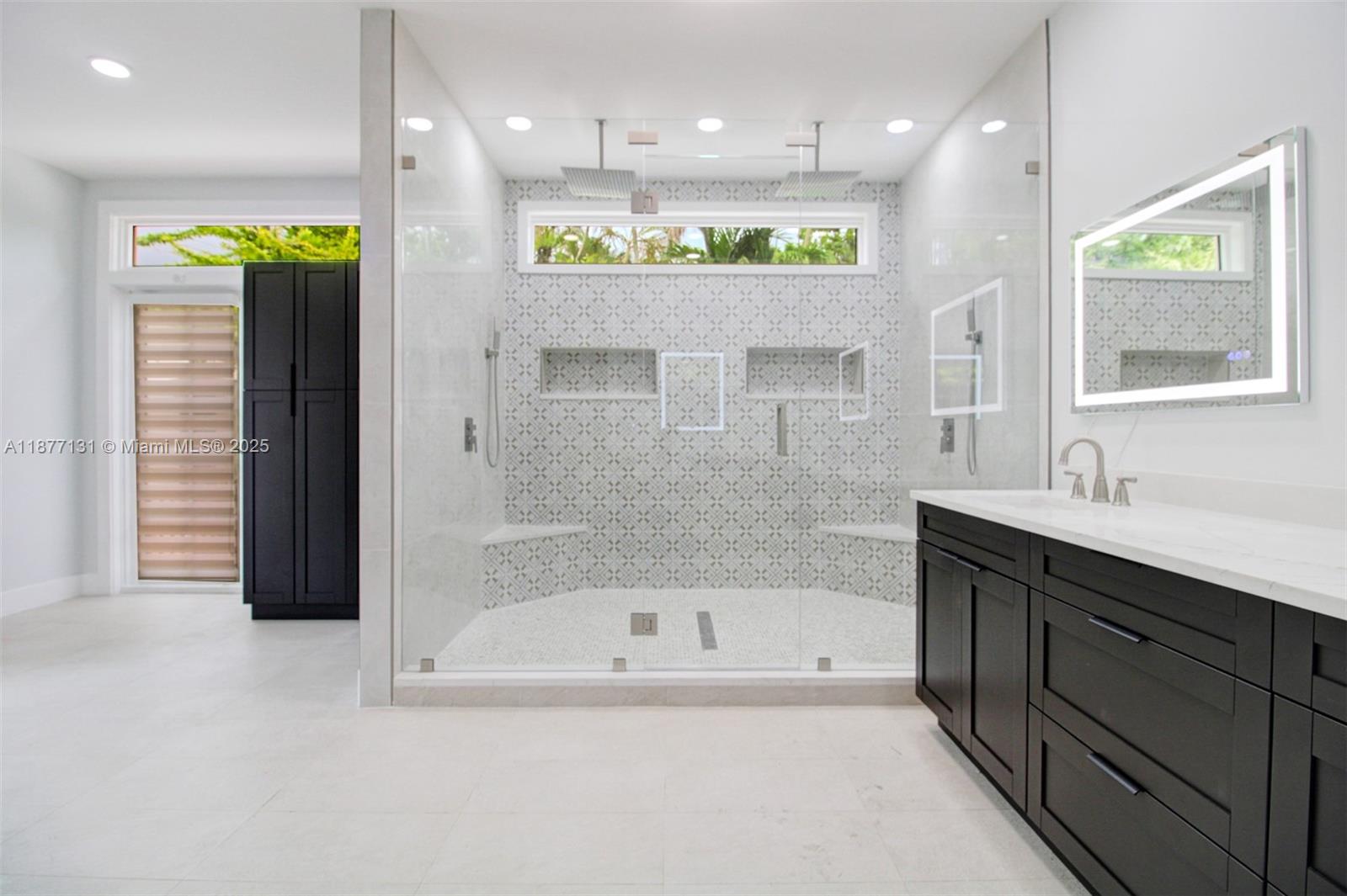 BIRD ROAD FARMSITES - Residential