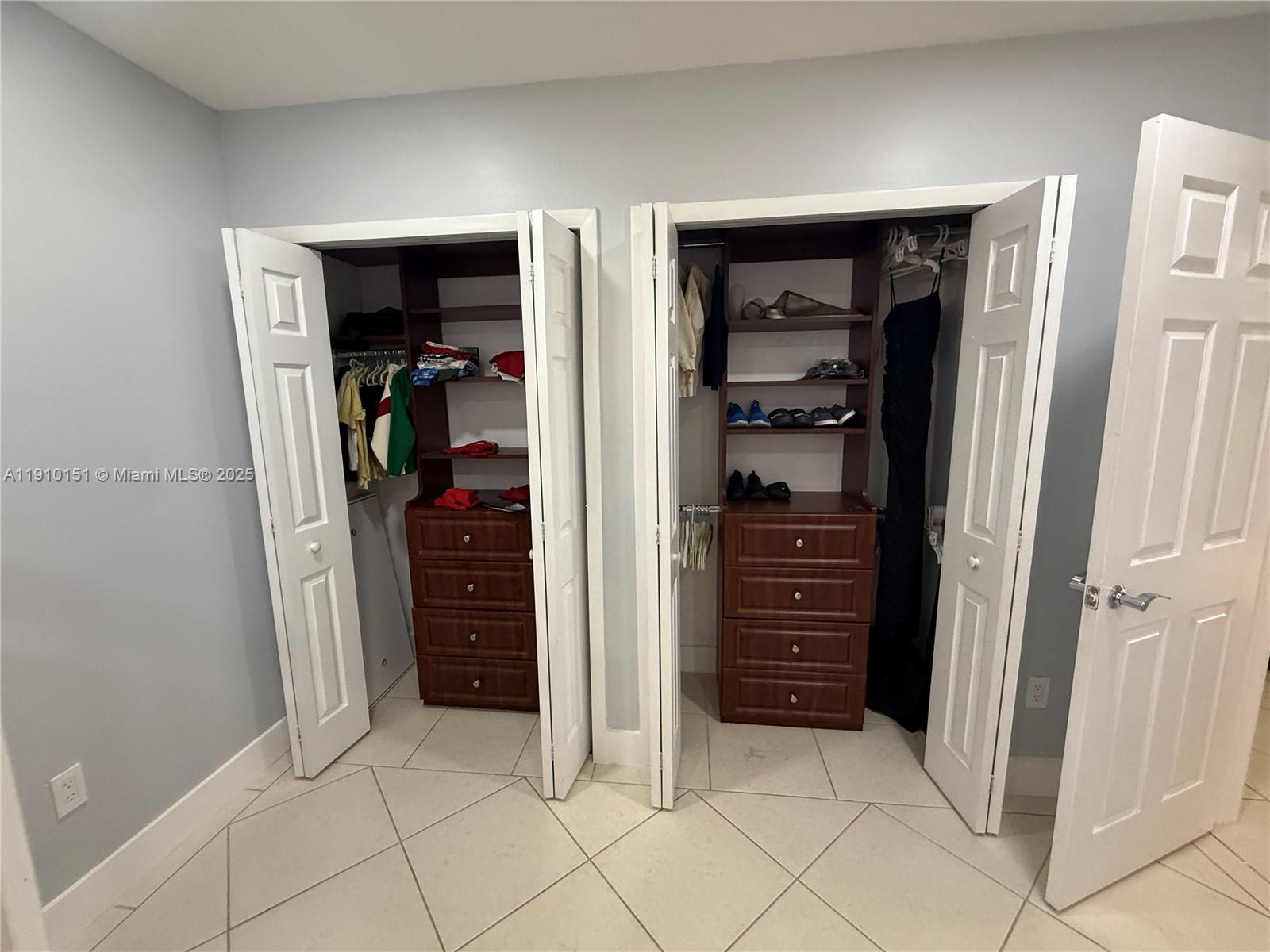 ALAMEDA NORTH - Residential