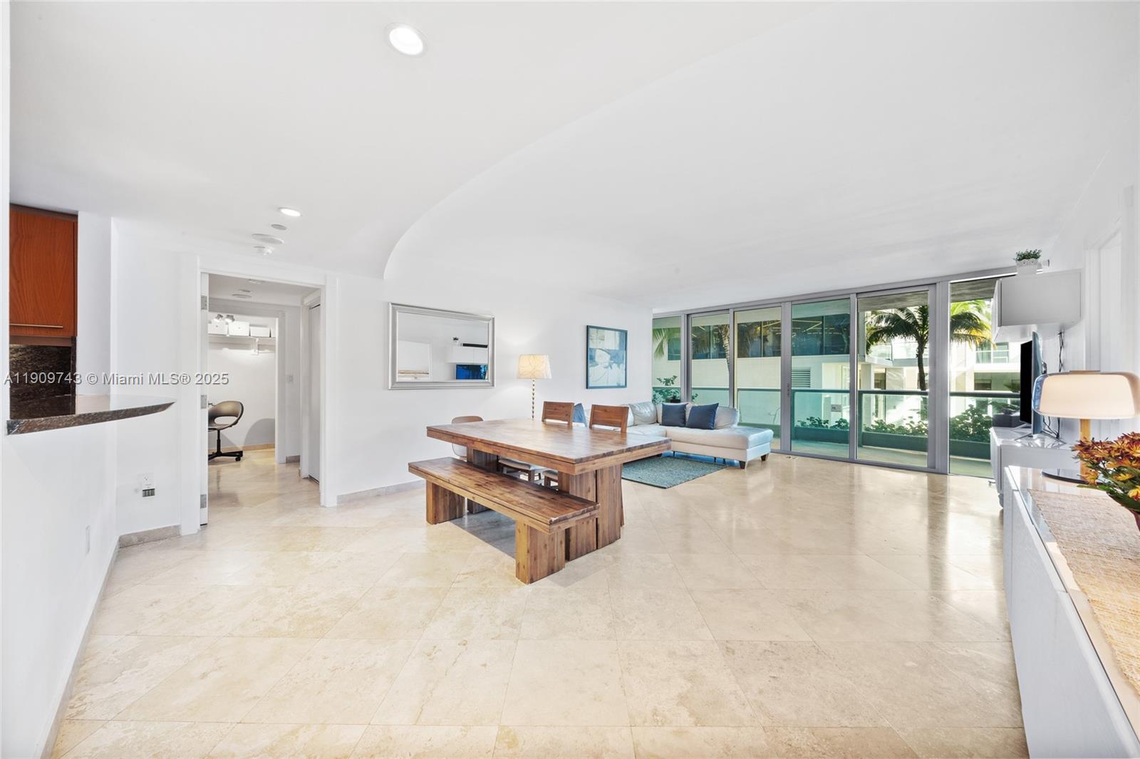 AZURE CONDO - Residential