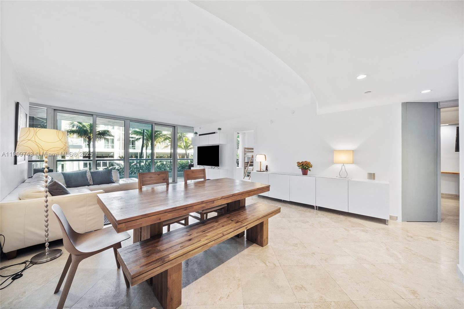 AZURE CONDO - Residential