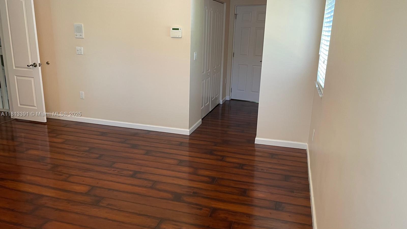 LAKES BY THE BAY SEC 10 - Residential Lease