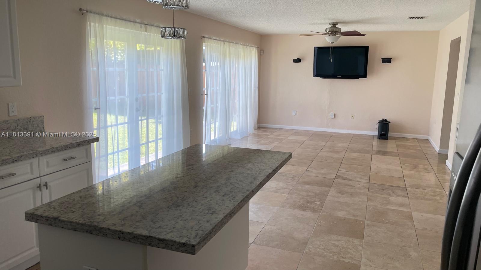 LAKES BY THE BAY SEC 10 - Residential Lease