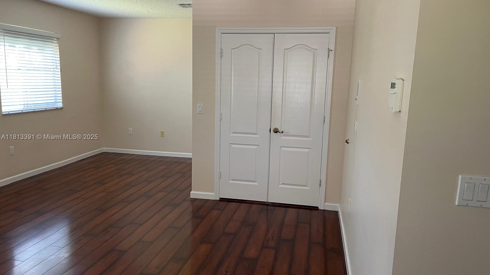 LAKES BY THE BAY SEC 10 - Residential Lease