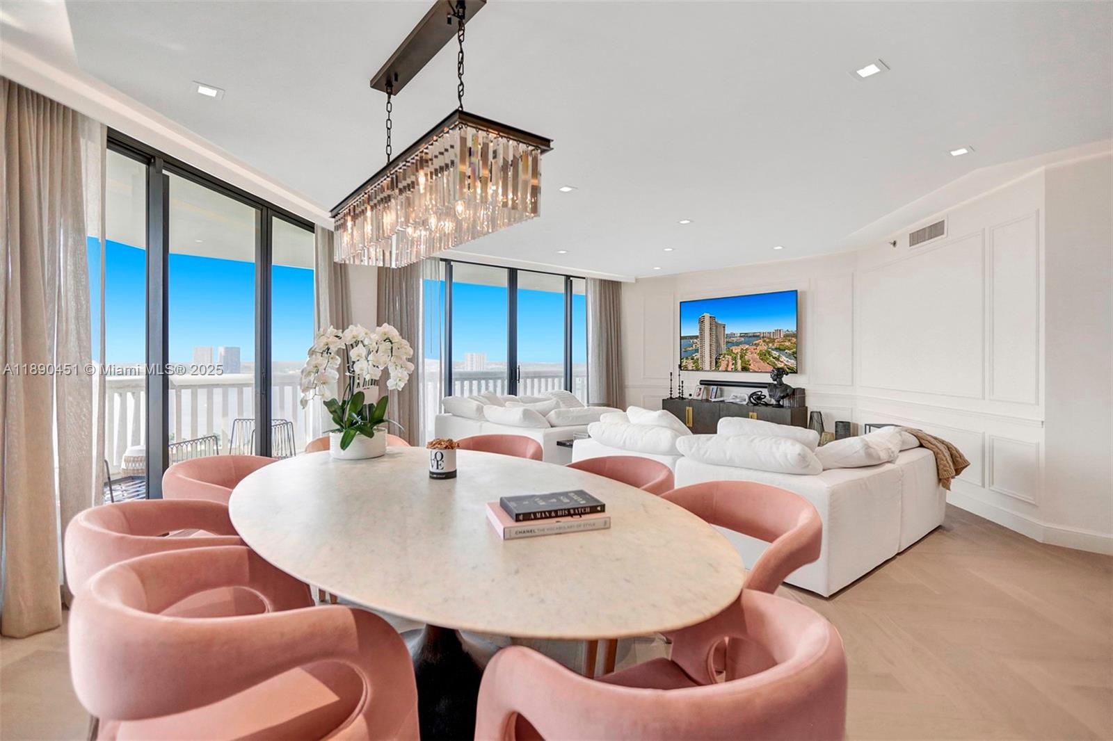 2000 ISL BLVD WILLIAMS IS - Residential Lease