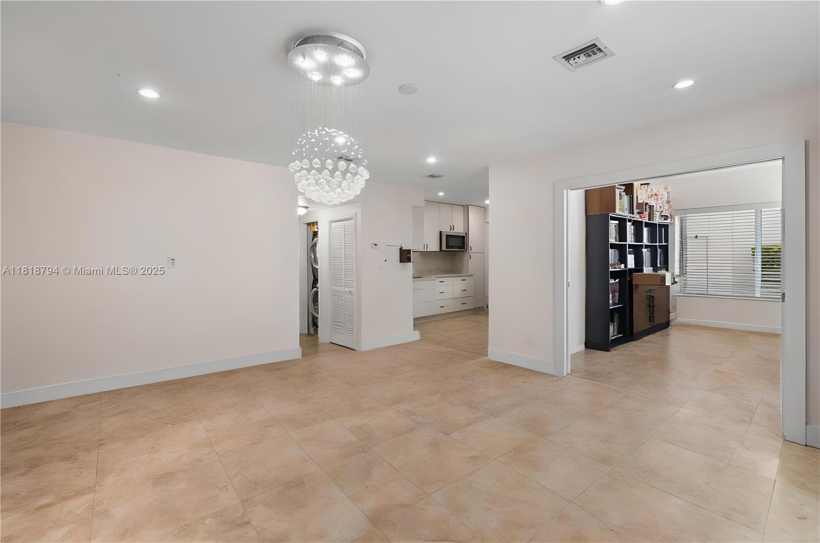 1601 Bay Rd 4