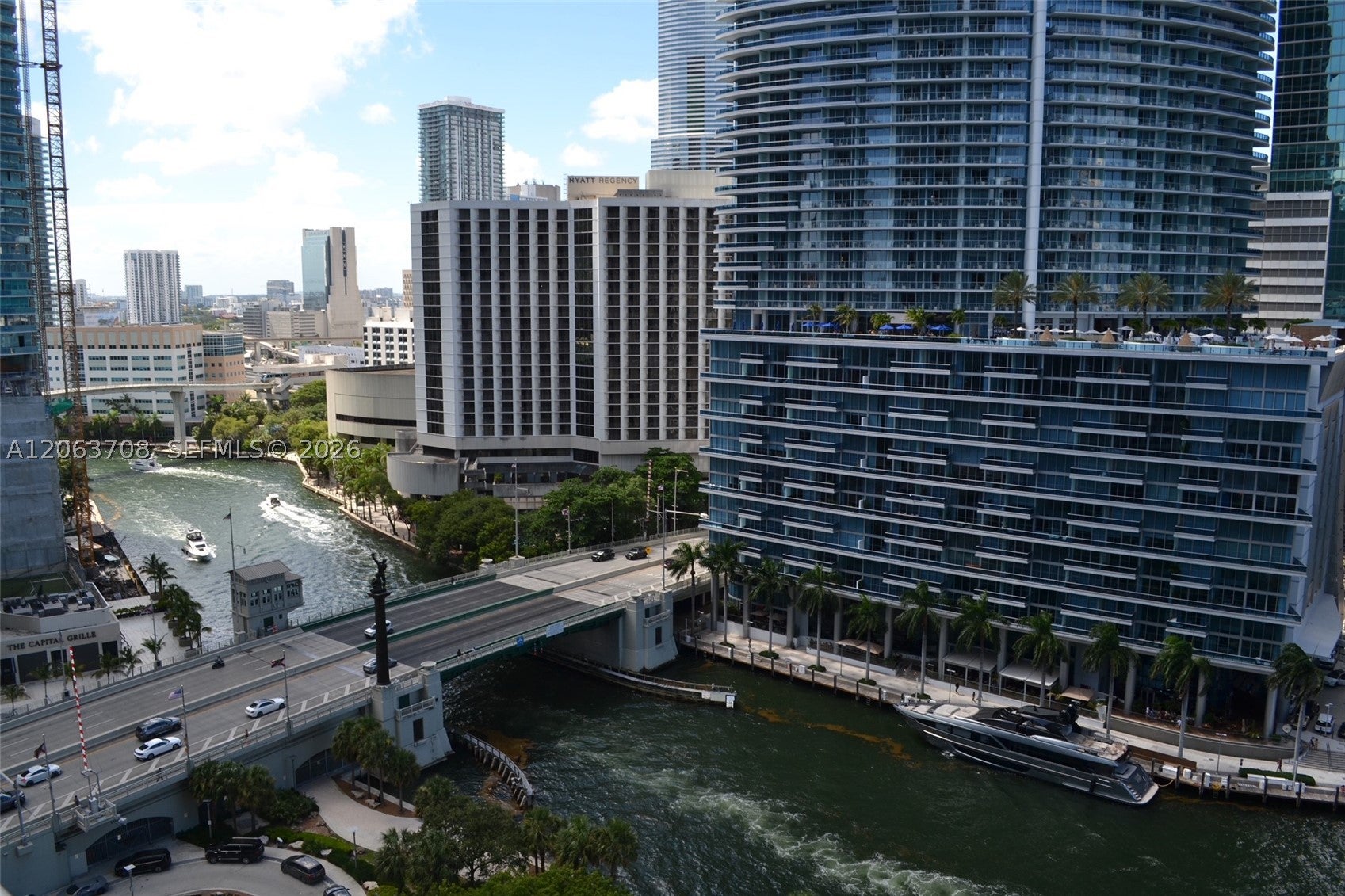 475 Brickell Ave 1814