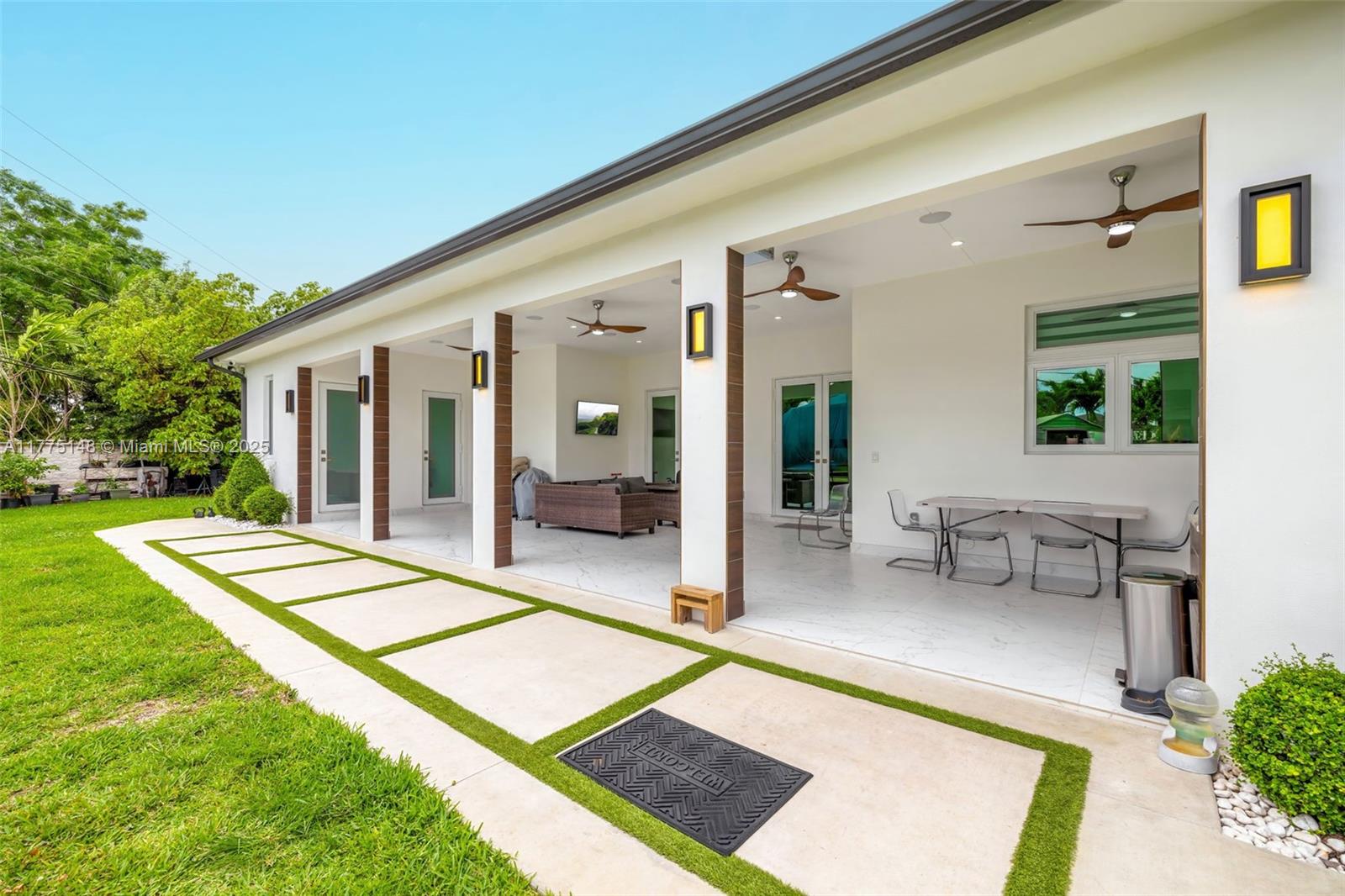 WESTWOOD ESTS 3RD ADDN - Residential