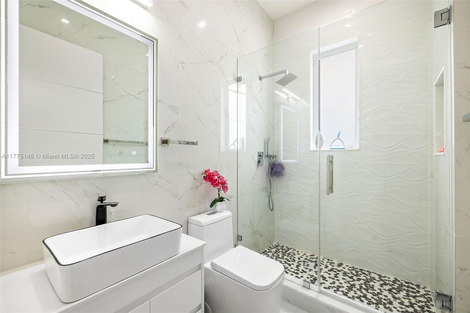 WESTWOOD ESTS 3RD ADDN - Residential