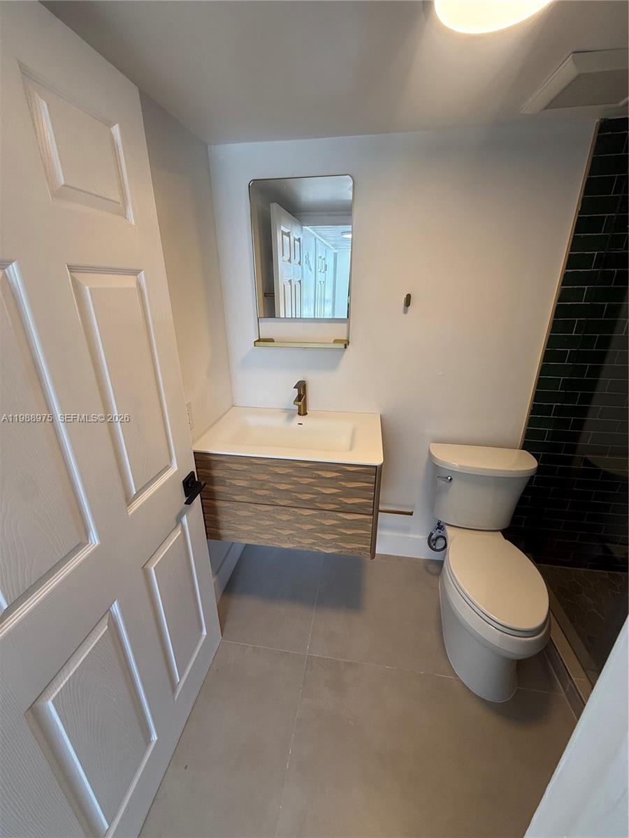 NAUTICO BAY CLUB CONDO - Residential