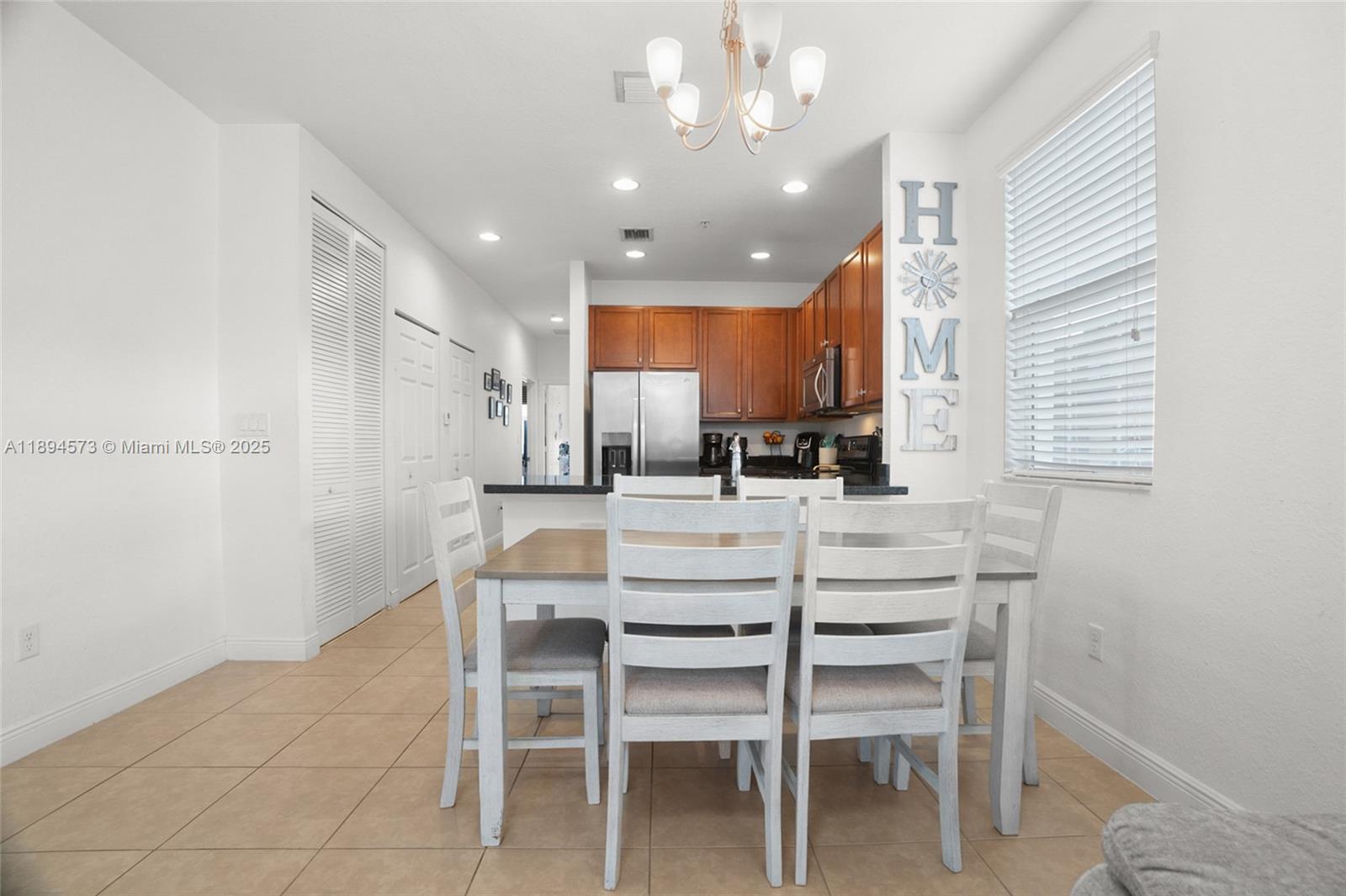 COBBLESTONE II - Residential Lease