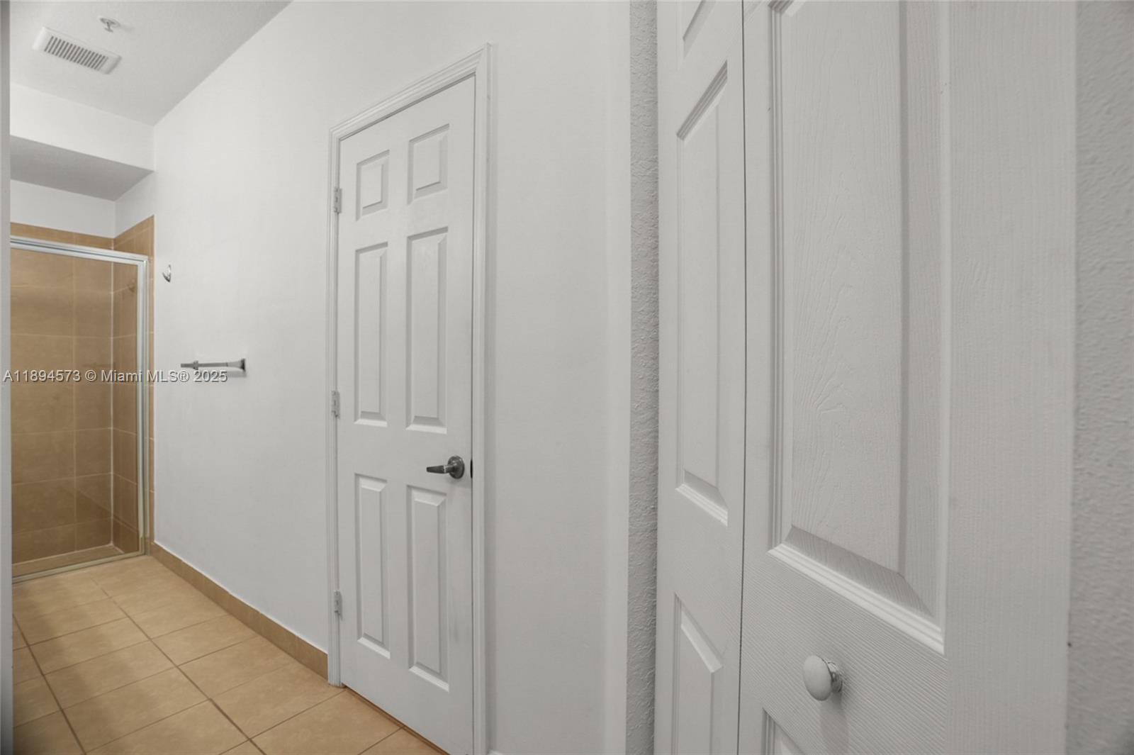 COBBLESTONE II - Residential Lease