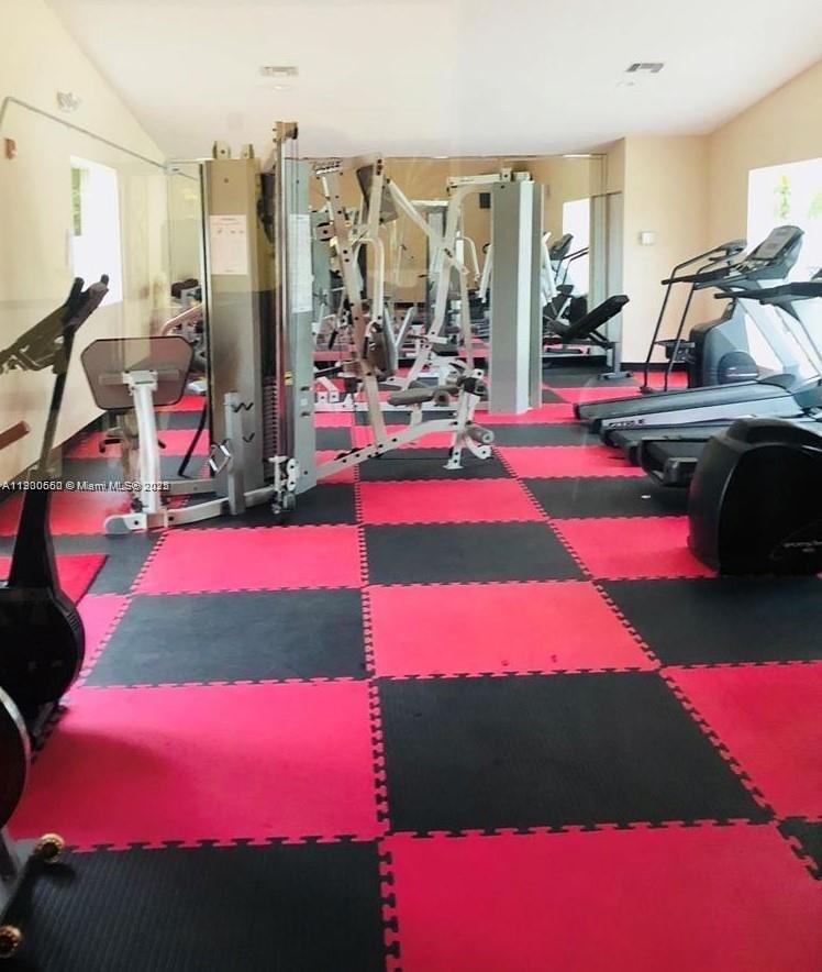 MIRASSOU CONDO - Residential Lease