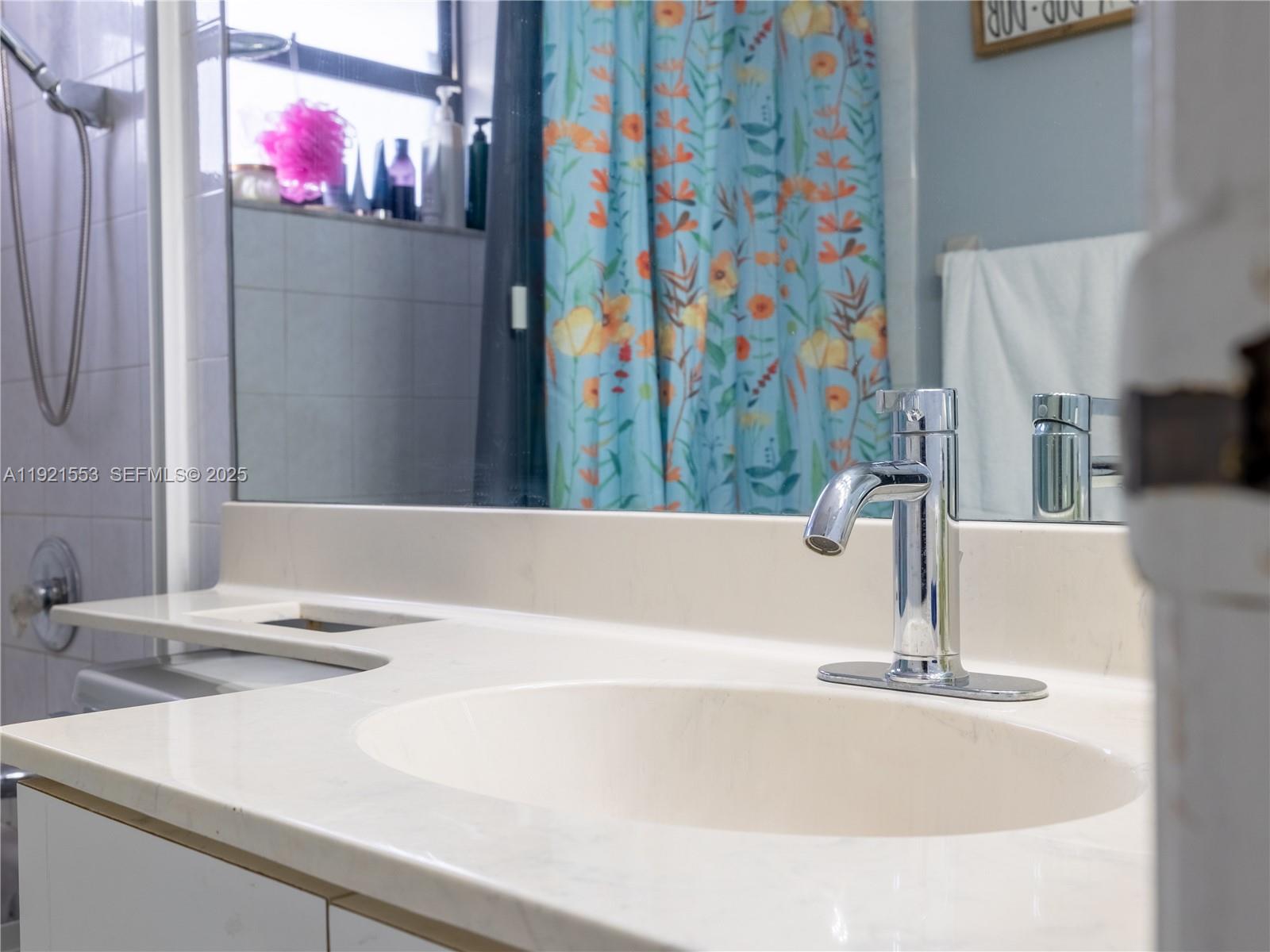 ANGELICA GARDENS AT LAKES - Residential