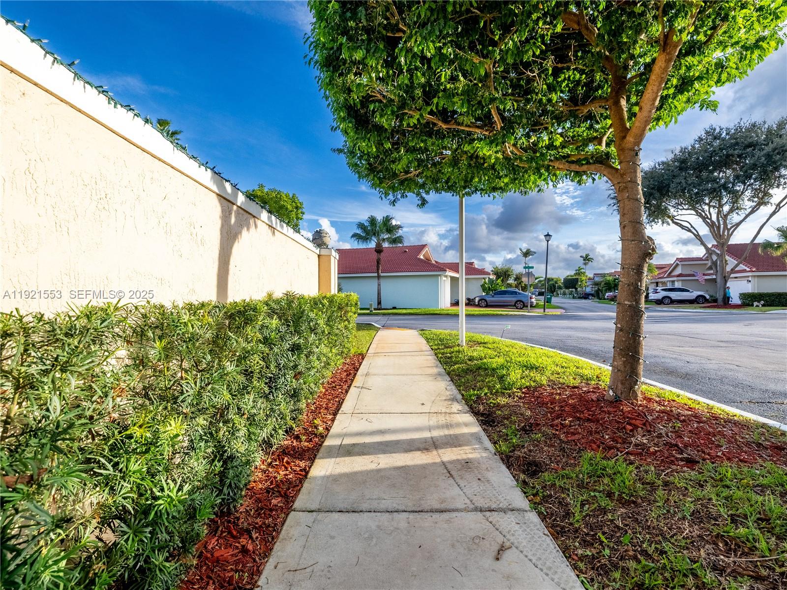 ANGELICA GARDENS AT LAKES - Residential
